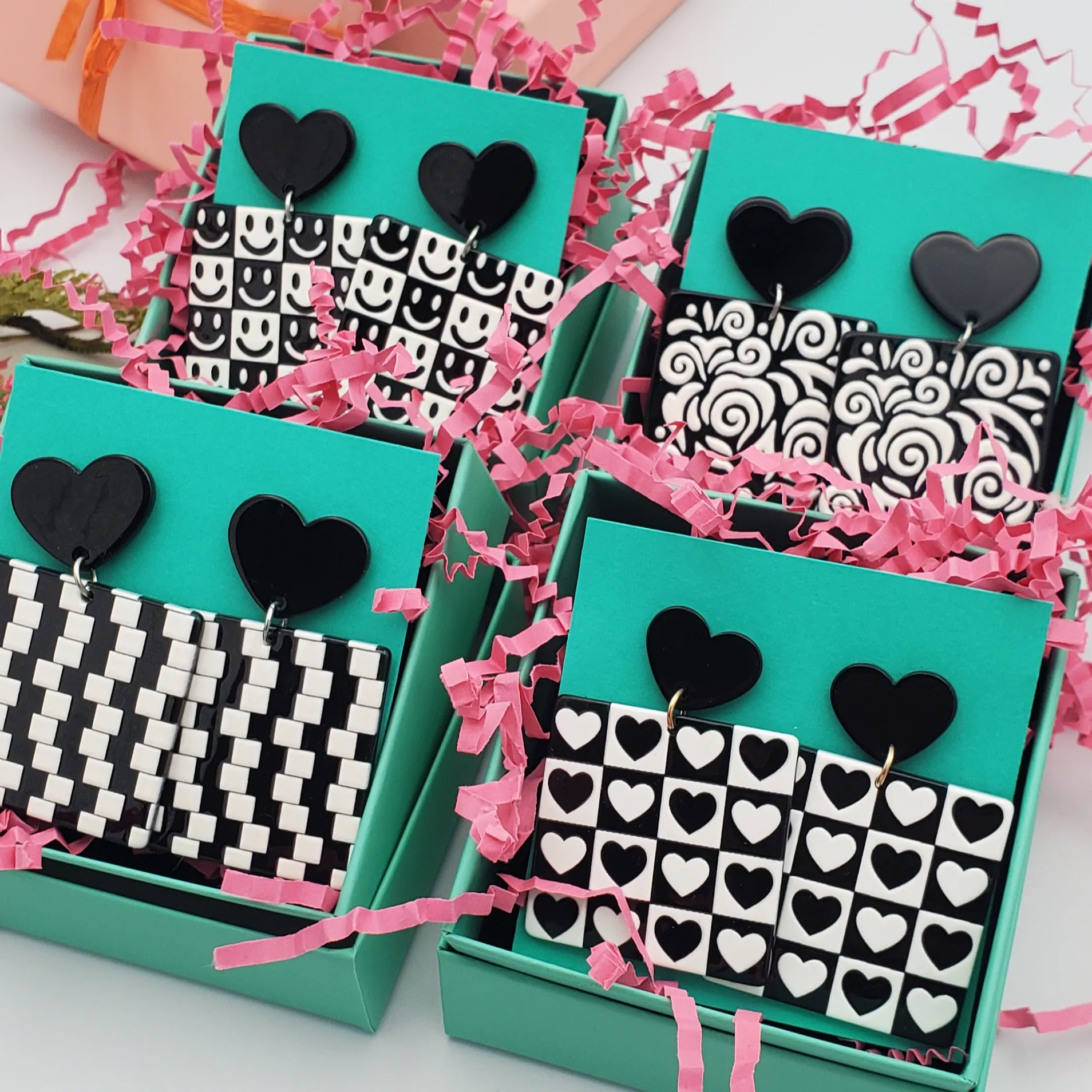 80's Mod Black & White Heart Earrings