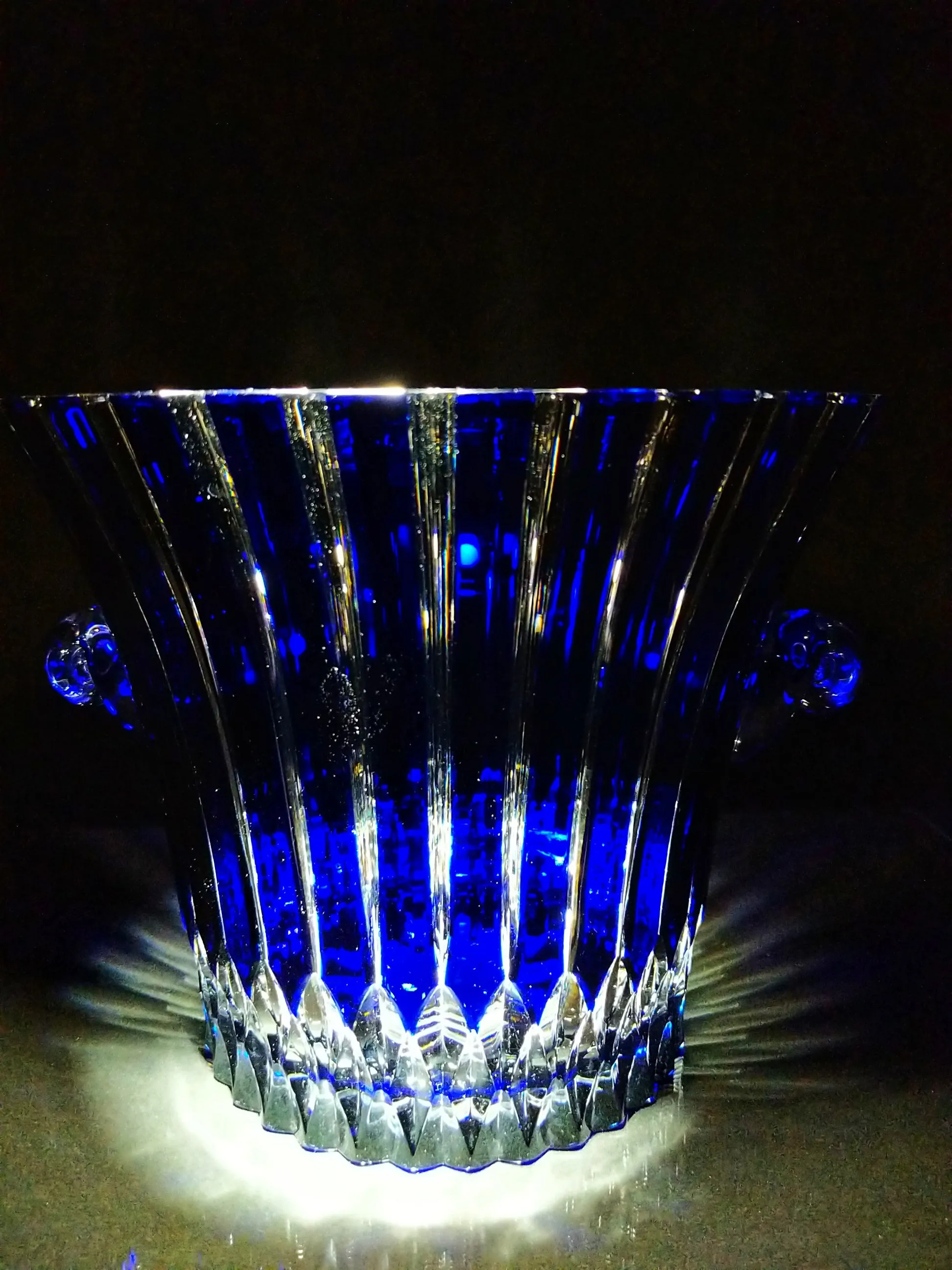 AJKA Cobalt Blue and Clear Cut Large Ice Bucket