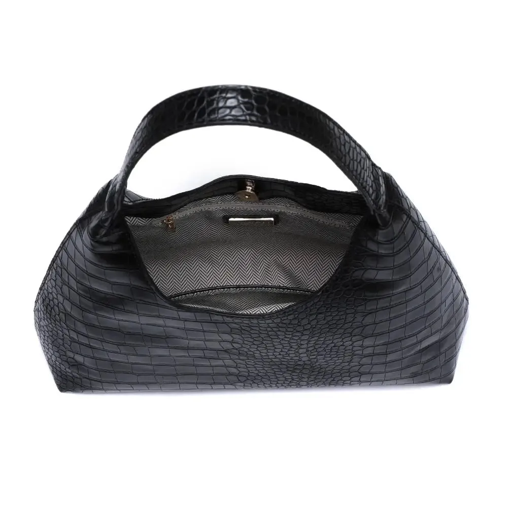 Alice Hobo
