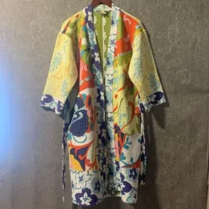 Anthropologie Quilted Floral Robe - size Small