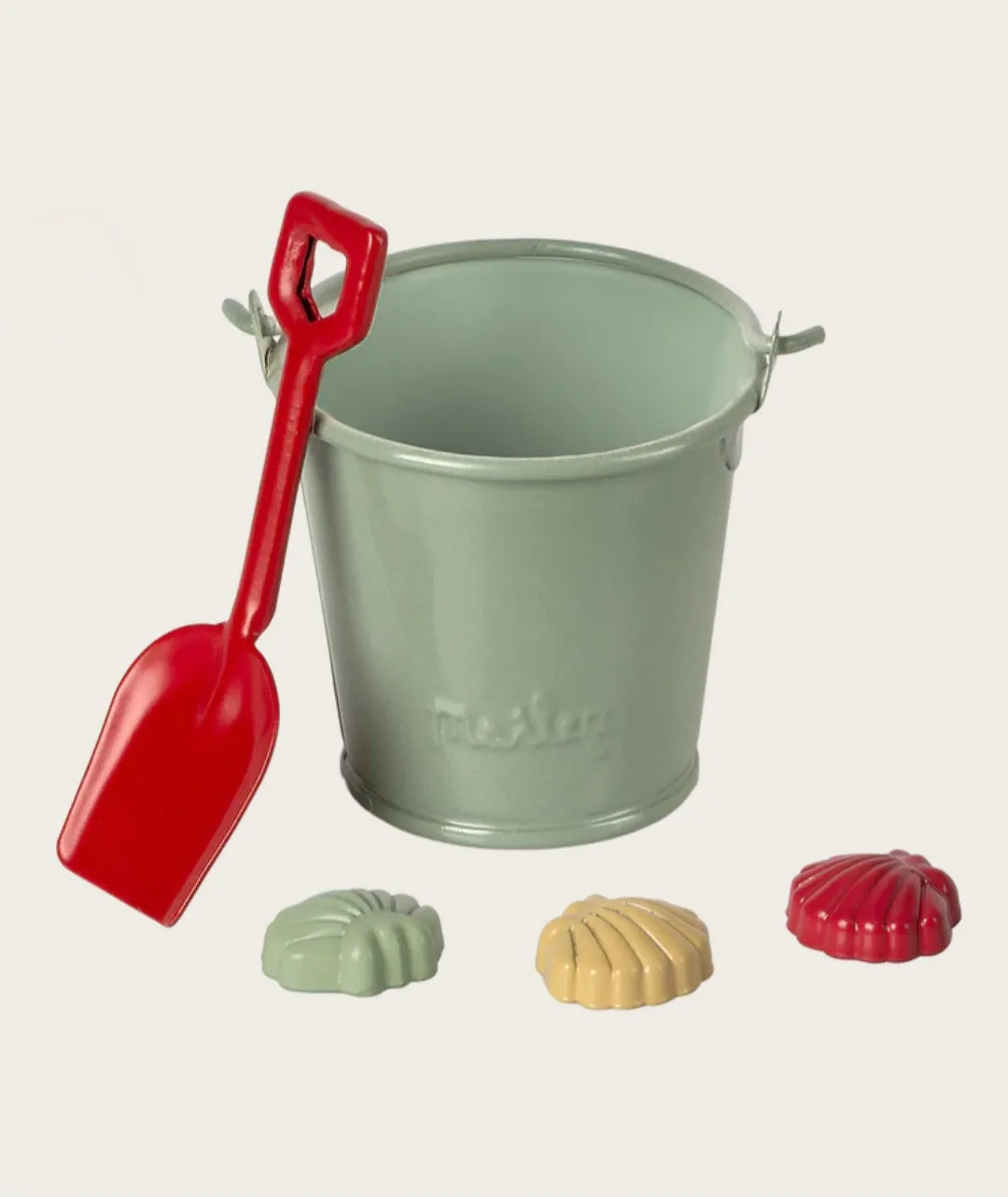 Beach Shovel, Bucket & Shells Set- Mouse