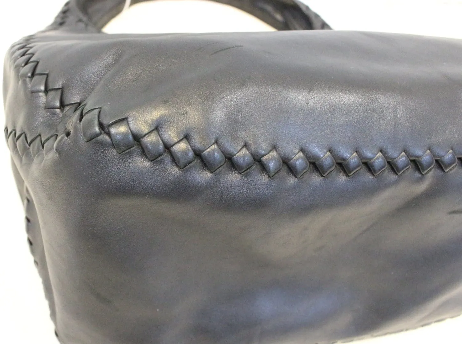 BOTTEGA VENETA Leather with Intrecciato Detail Medium Hobo
