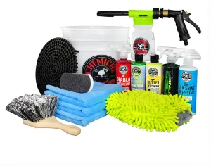 Brand new Chemical Guys HOL126 – 14-Piece Arsenal Builder Wash Kit With TORQ Blaster Foam Gun & Bucket! Retails $100 