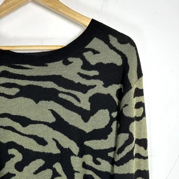 Brochu Walker Animal Print Sweater Green Black Back Zip Long Sleeve Size