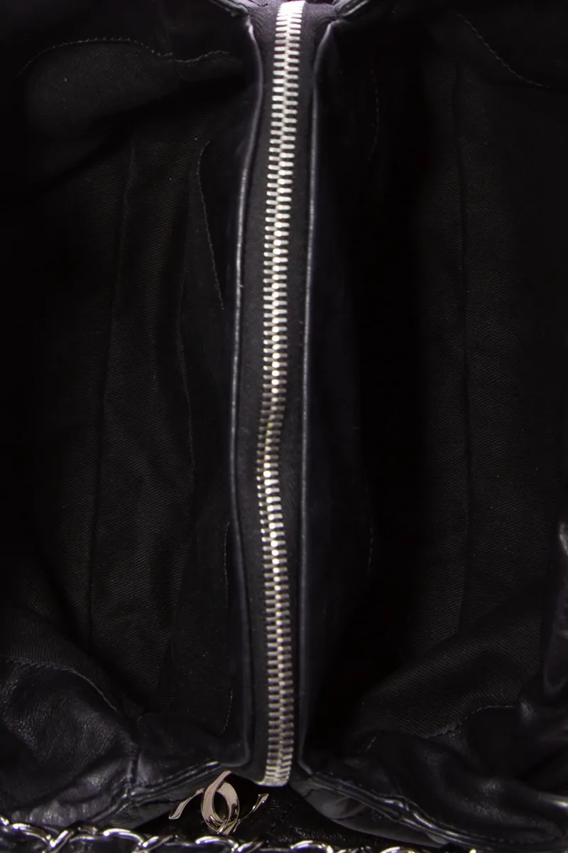 Chain Frame Hobo Bag