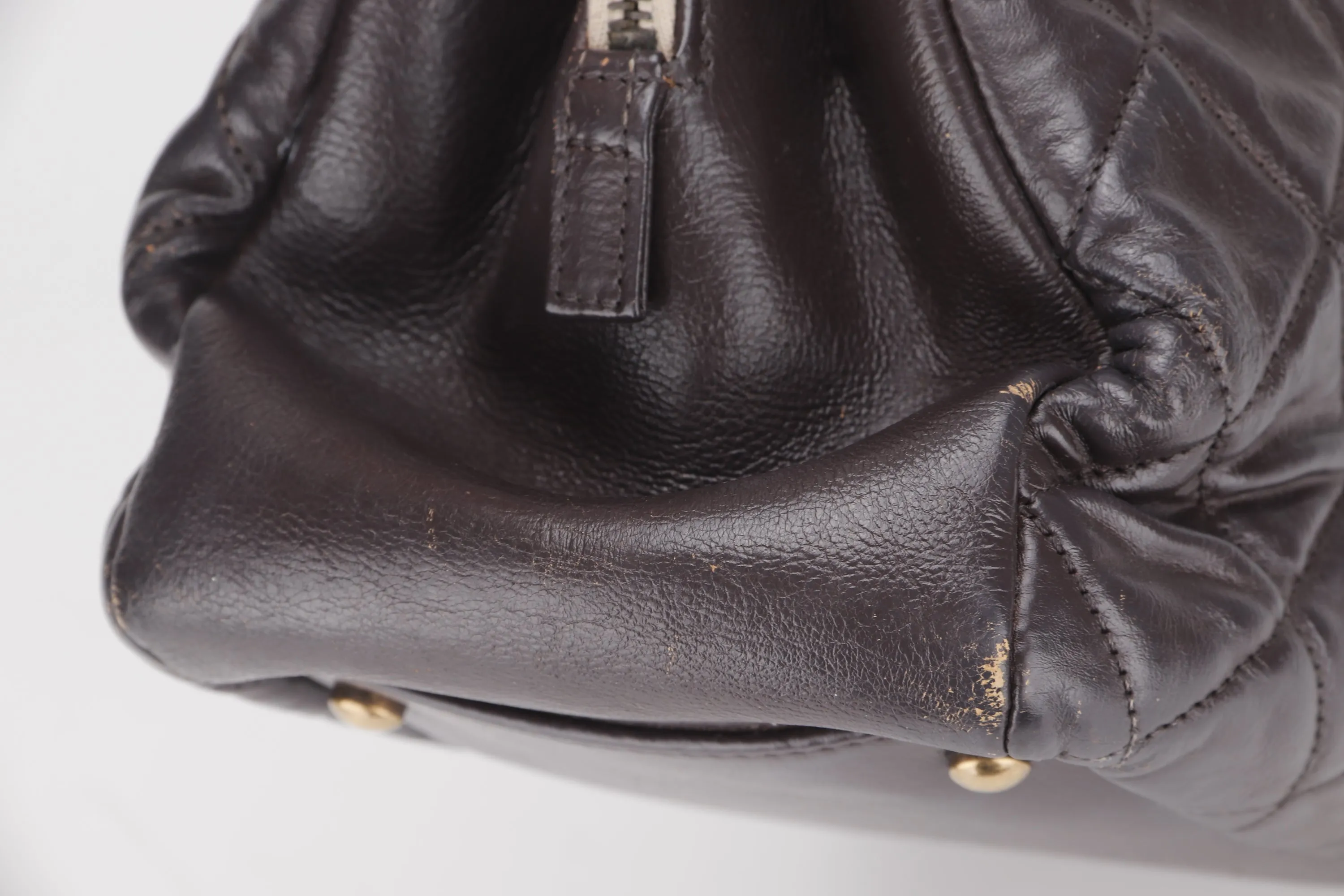 CHANEL QUILTED MATELASSE LAMBSKIN CC LOGO SHOULDER BAG (1739xxxx) GOLD HARDWARE, NO CARD & DUST COVER