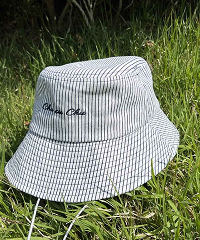 CHUCUCHU Stripe Bucket Hat - Navy