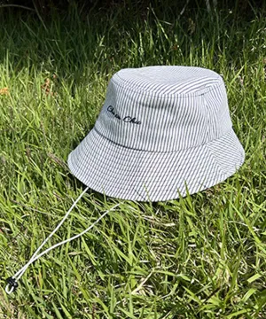 CHUCUCHU Stripe Bucket Hat - Navy