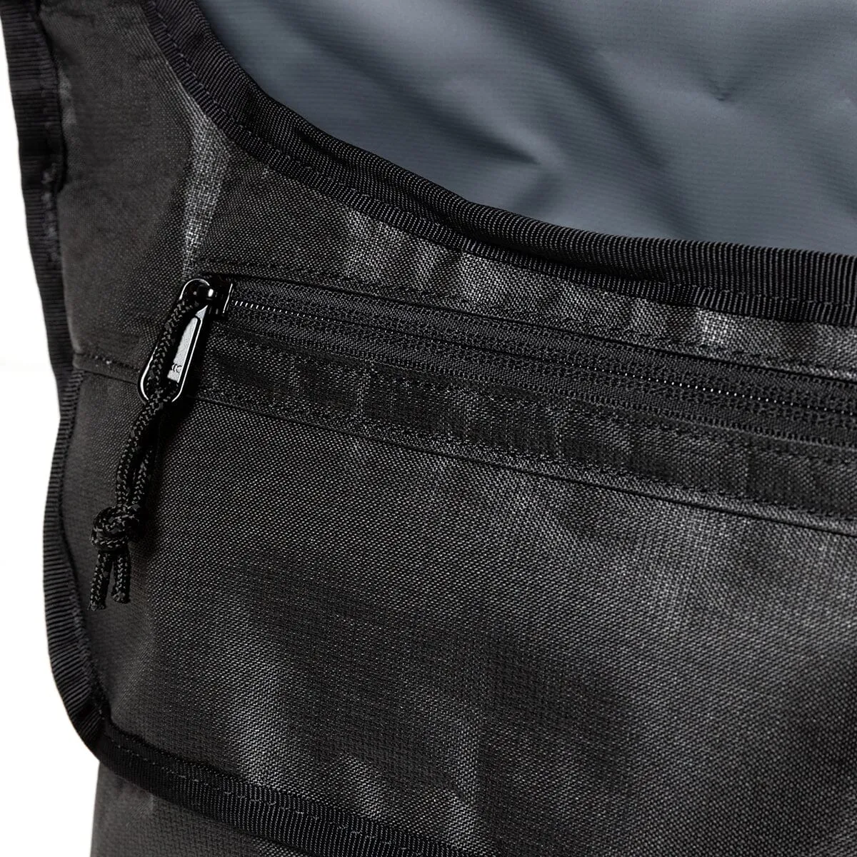 CTZ 24L MESSENGER meanswhile edition