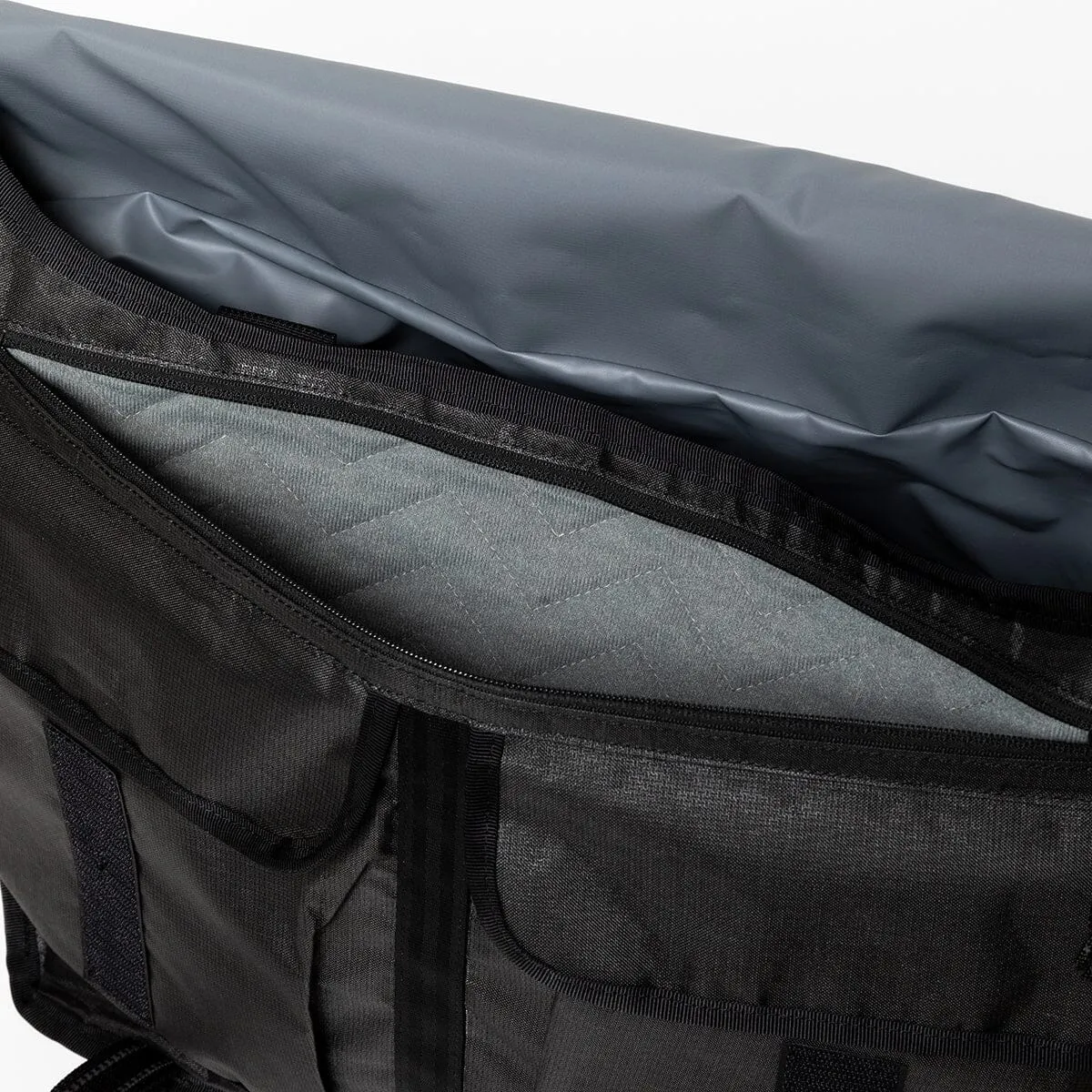 CTZ 24L MESSENGER meanswhile edition