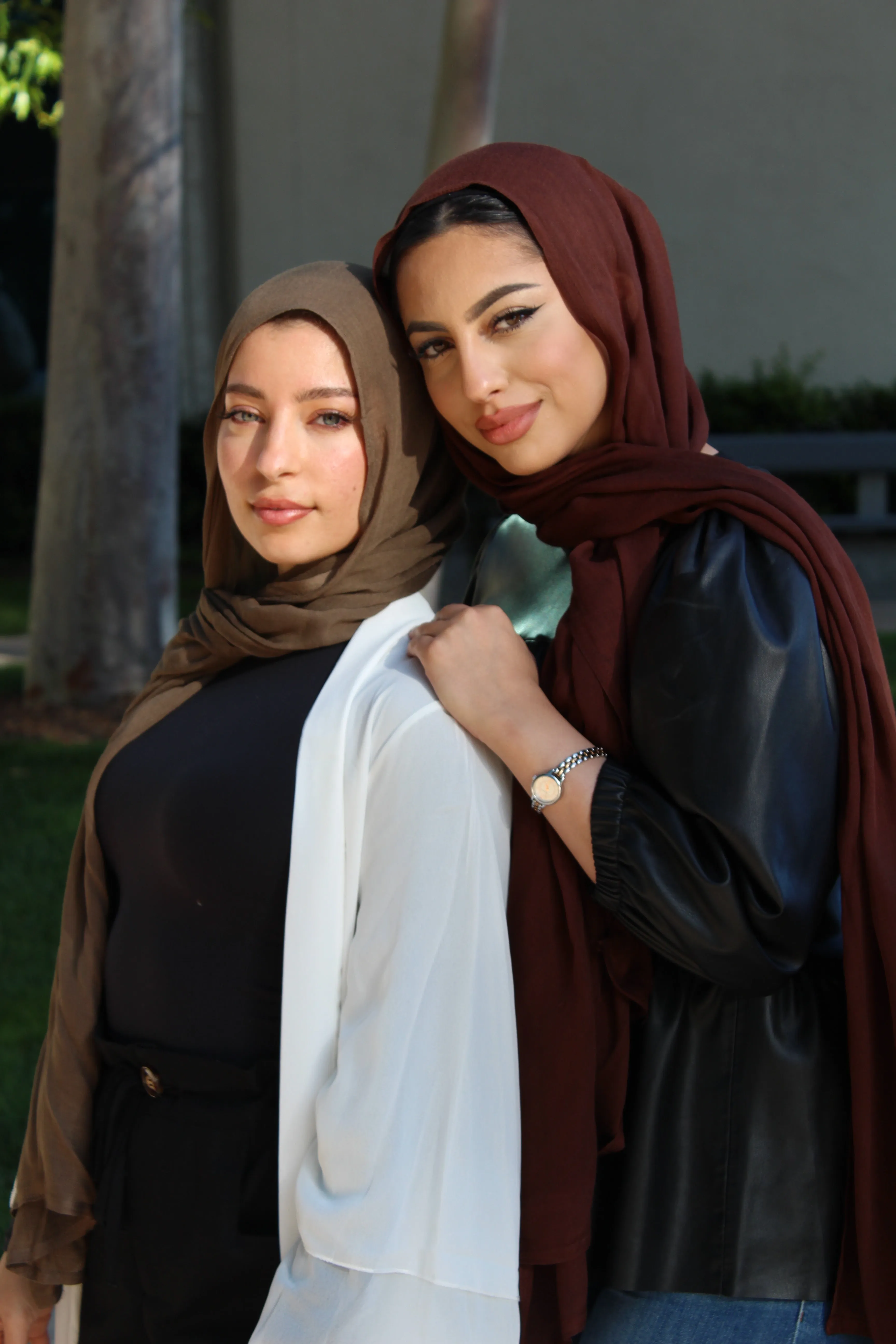 Date Brown Scarf