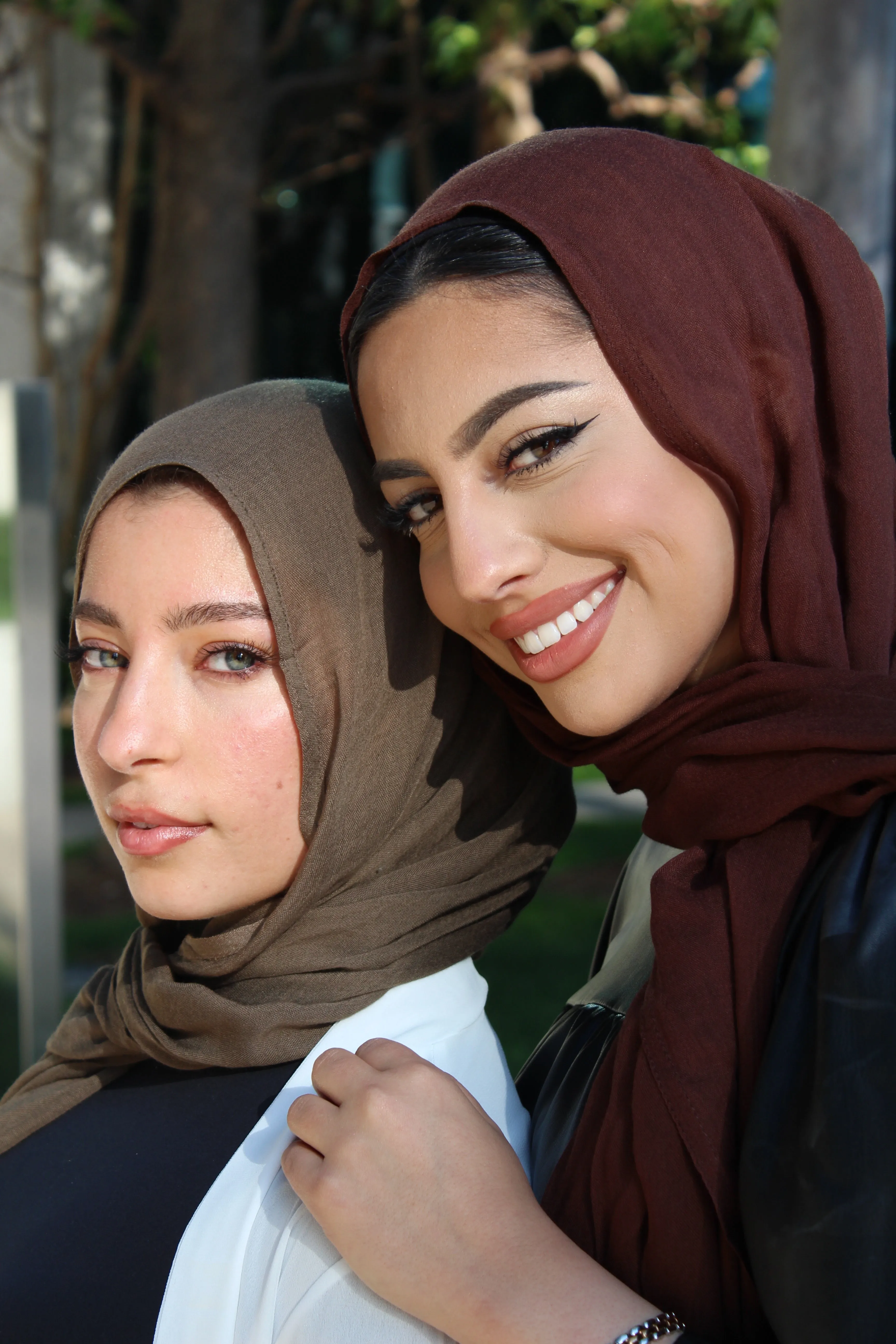 Date Brown Scarf