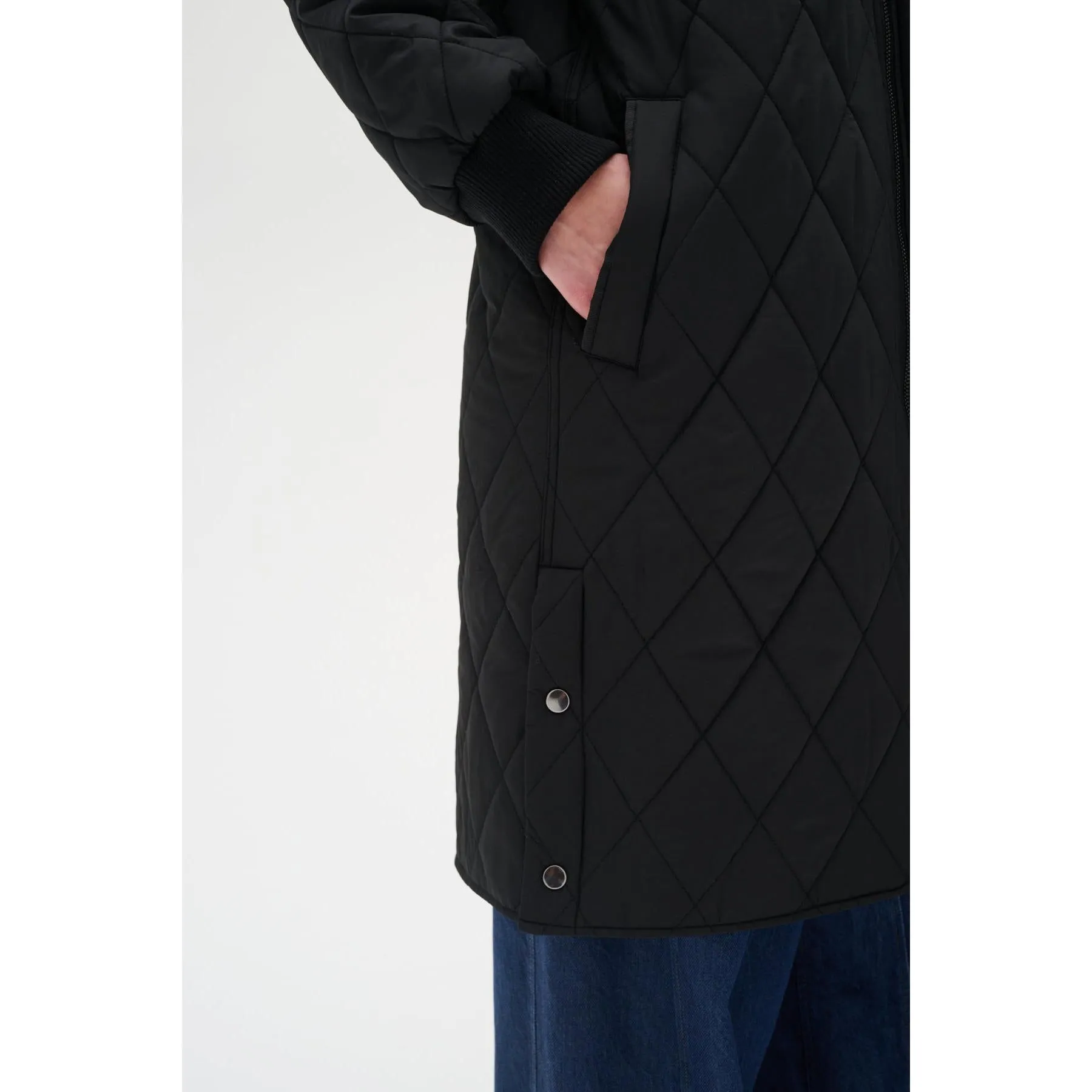 EKTRAL QUILTED COAT