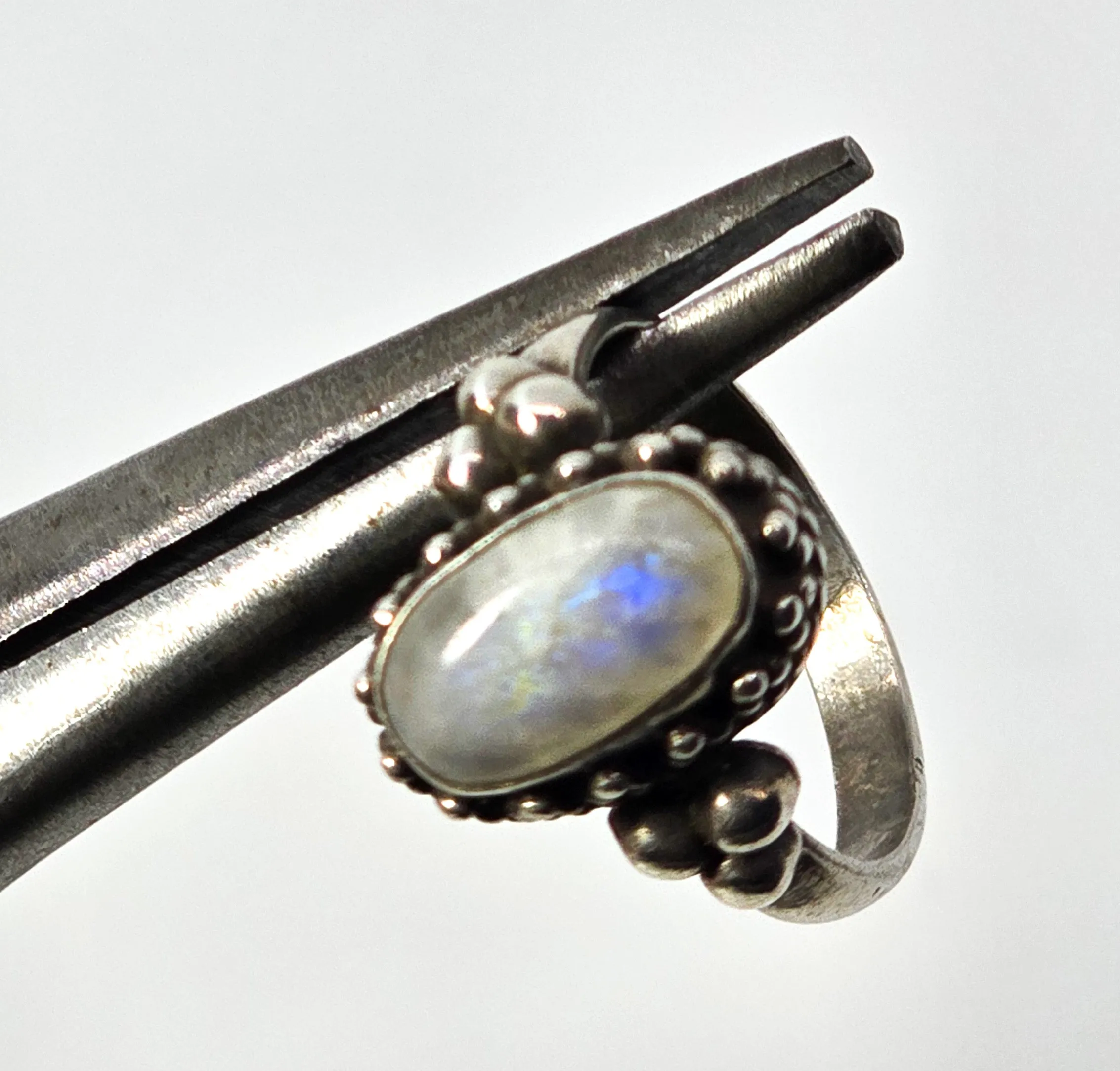Flashy Blue Moonstone tribal Bali Balinese gemstone sterling silver ring size 6.5