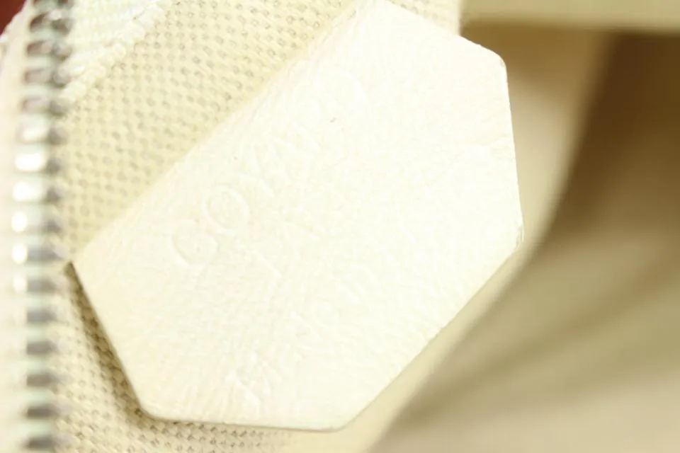 Goyard White Chevron Fidji Zip Hobo Bag 118gy28