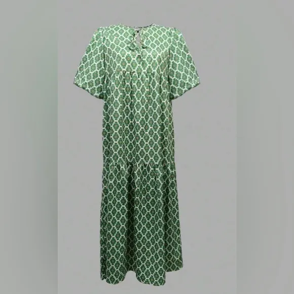 Green white geometric print maxi dress