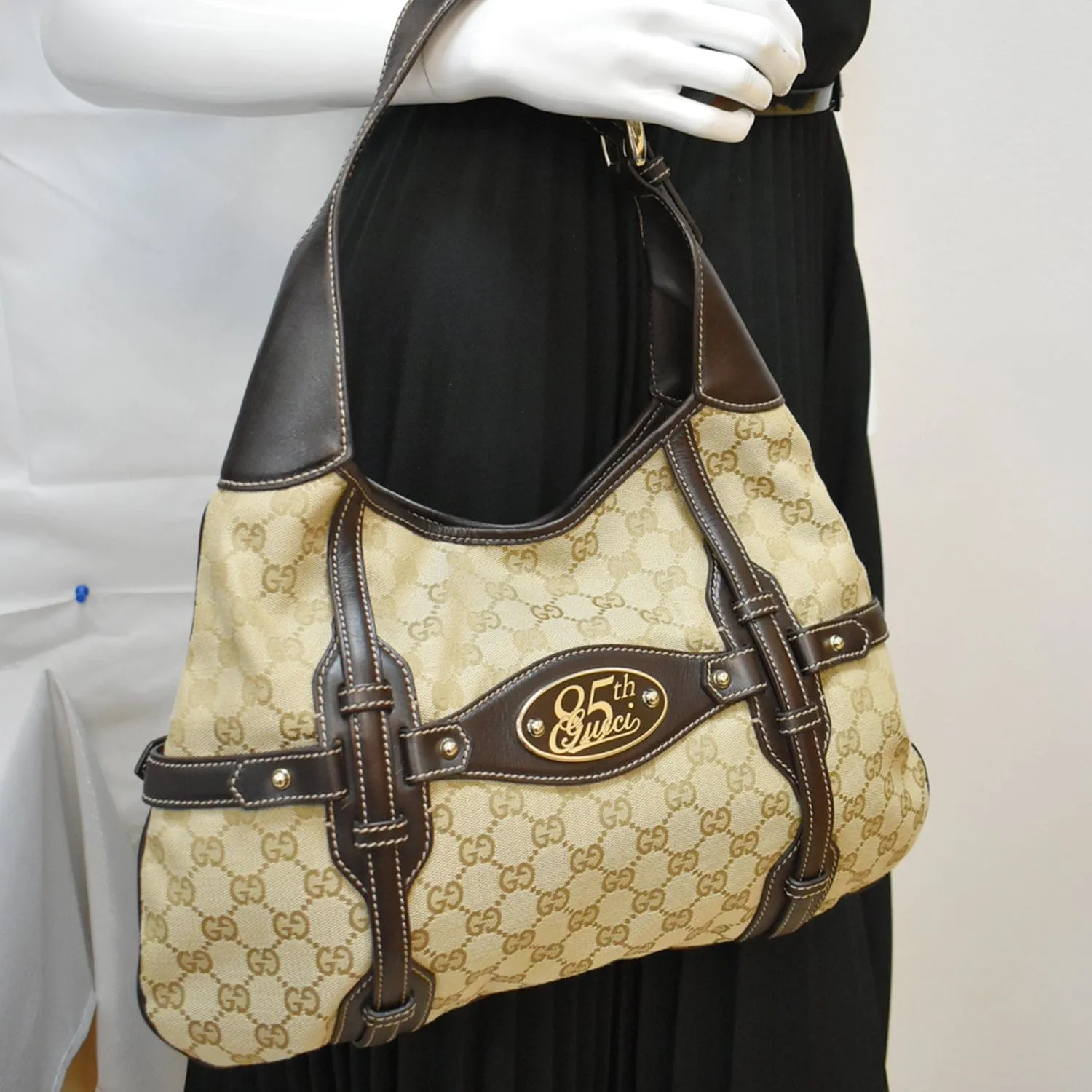 GUCCI 85th Anniversary Horsebit GG Canvas Hobo Bag Beige 163804