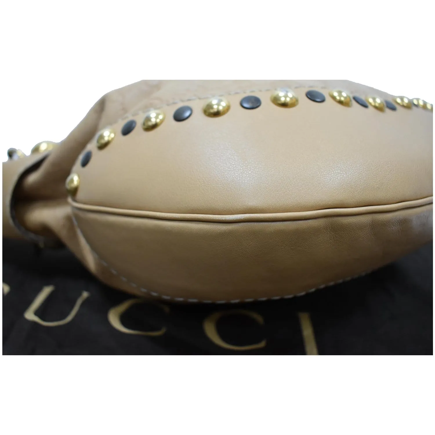 GUCCI Babouska Heart Guccissima Leather Hobo Bag Beige 211965