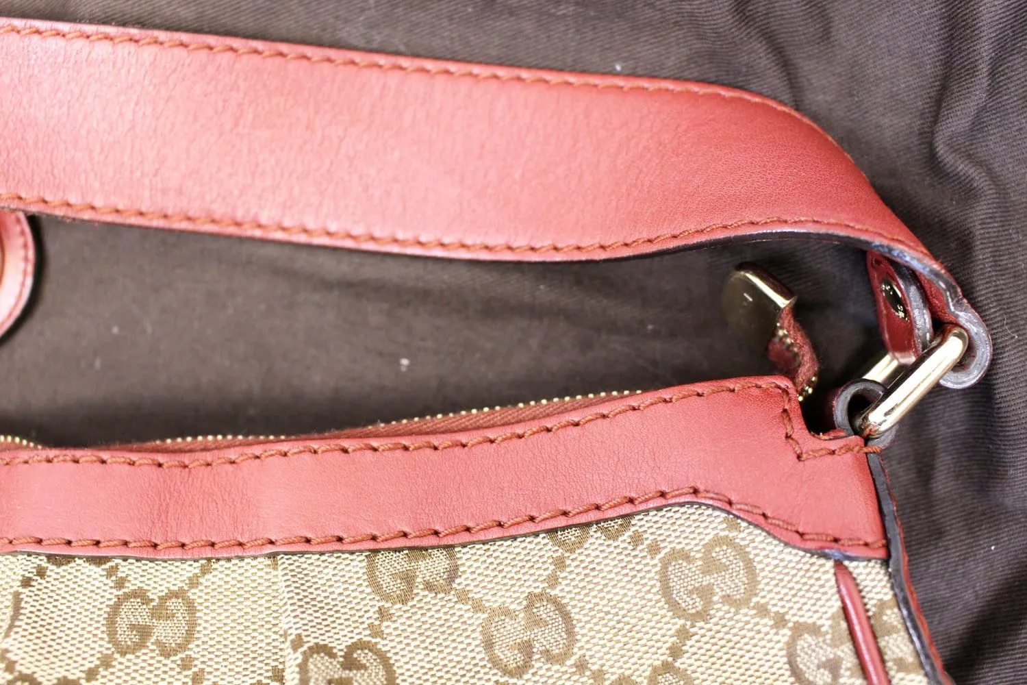 GUCCI GG Canvas Sukey Hobo Bag 232955