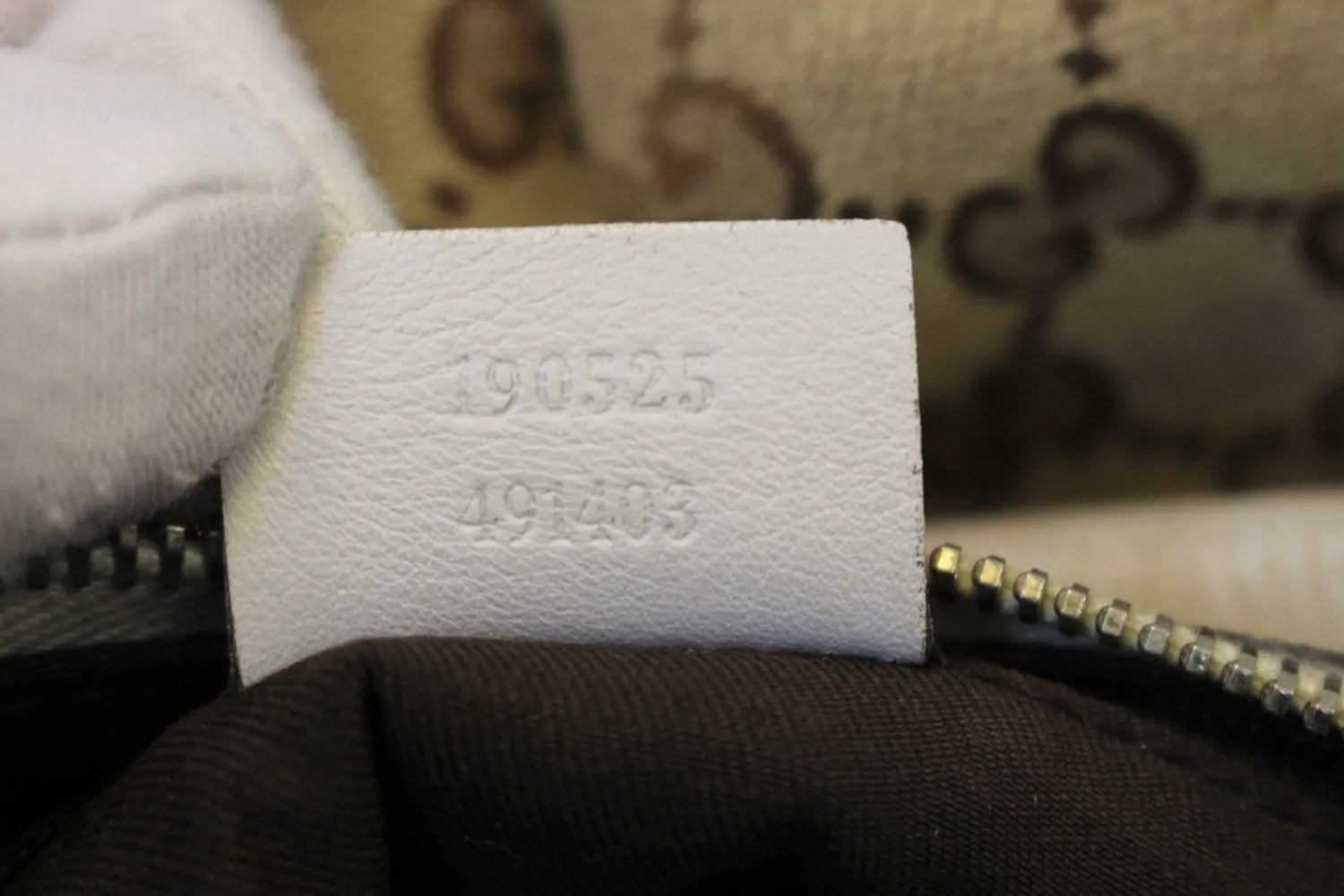 GUCCI GG Monogram Medium D Ring Hobo Bag 190525