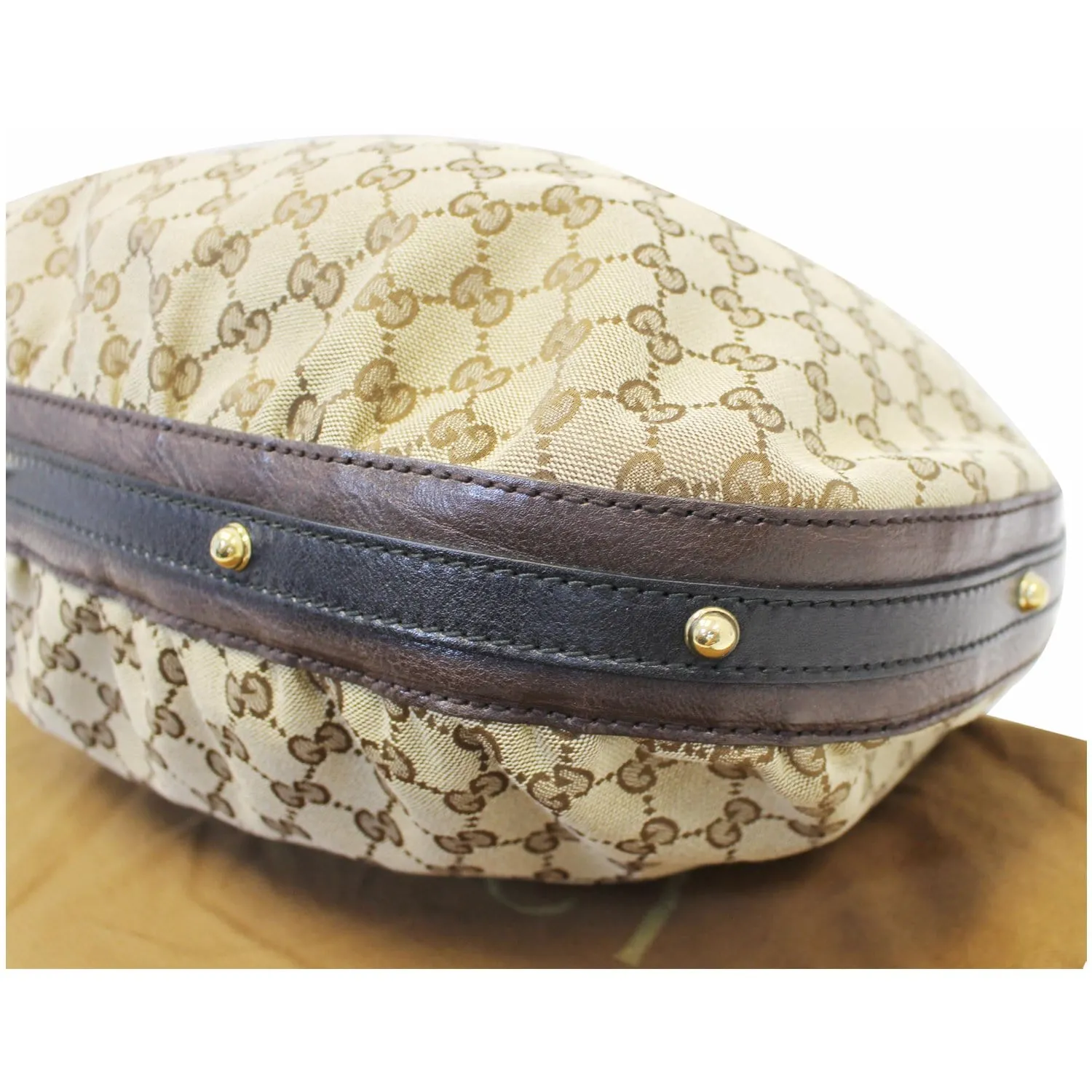 GUCCI Interlocking G Medium GG Canvas Hobo Bag Beige