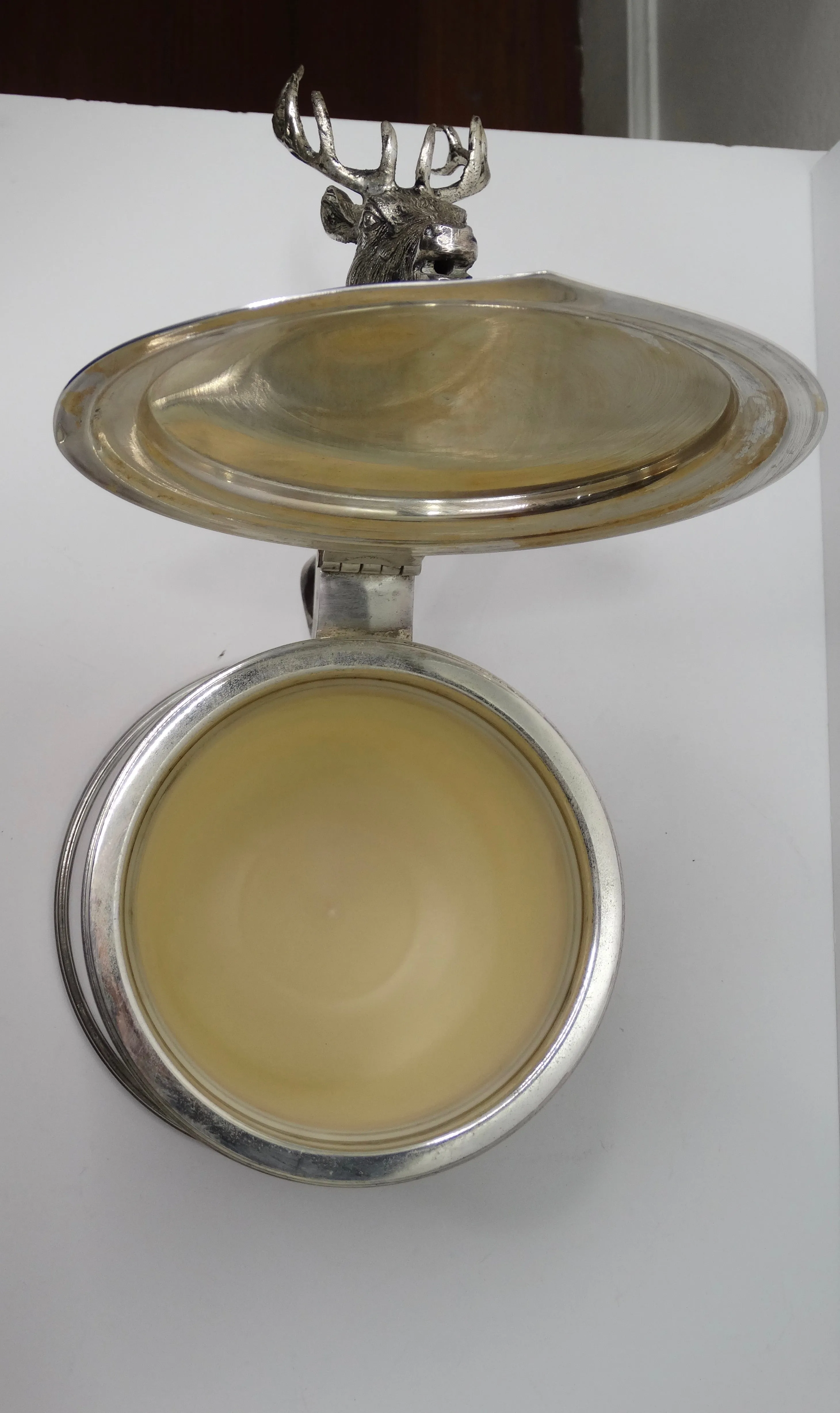 Gucci Silver Stag Stirrup Set of 8 Cups and Ice Bucket