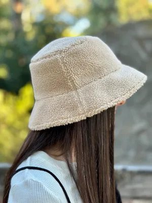 H53 FLEECE BUCKET HAT
