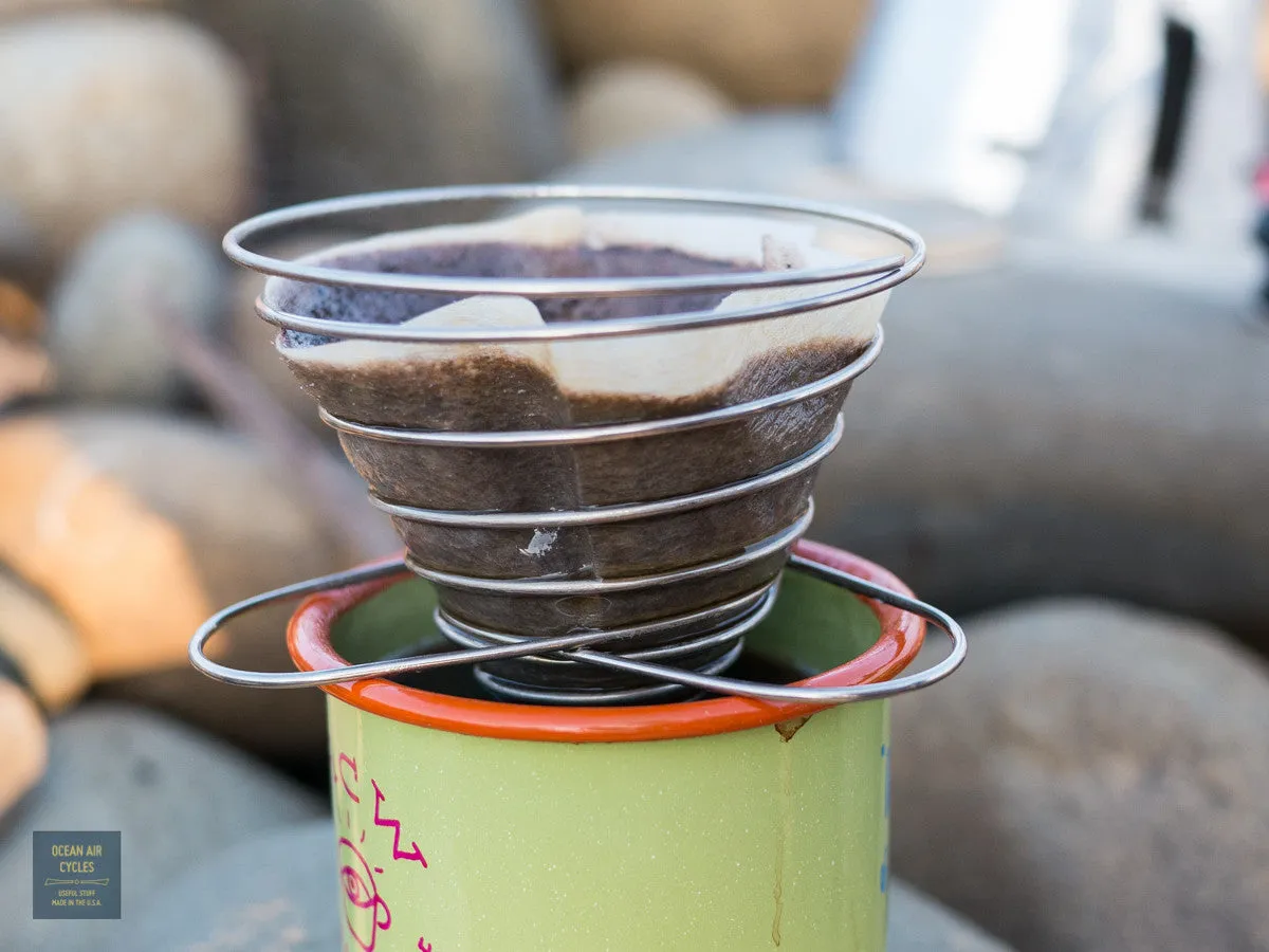 Helix Coffee Dripper w/ 13oz Hobo Rouleur Coffee