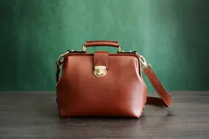High Fashion Vegetable Tanned Leather  Doctor Bag, Satchel Bag, Messenger Shoulder Bag D015