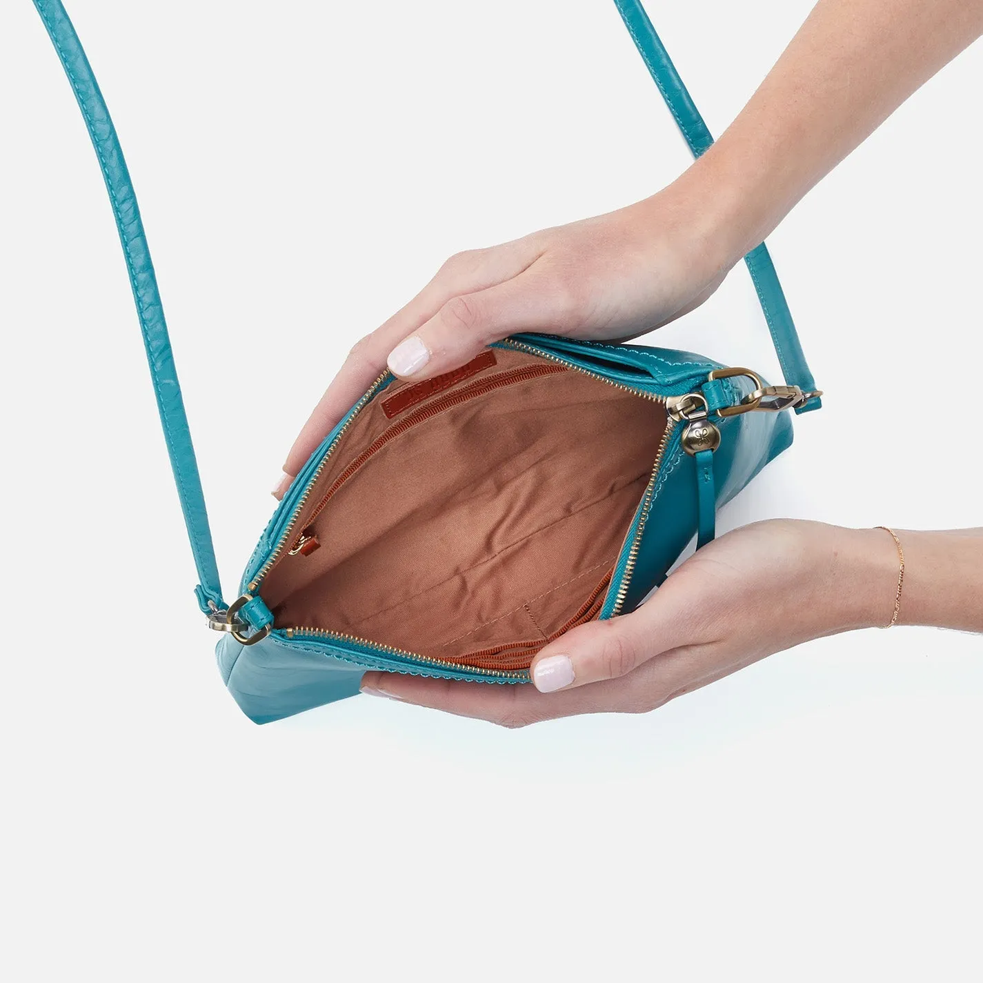 Hobo: Darcy Crossbody - Biscayne Blue