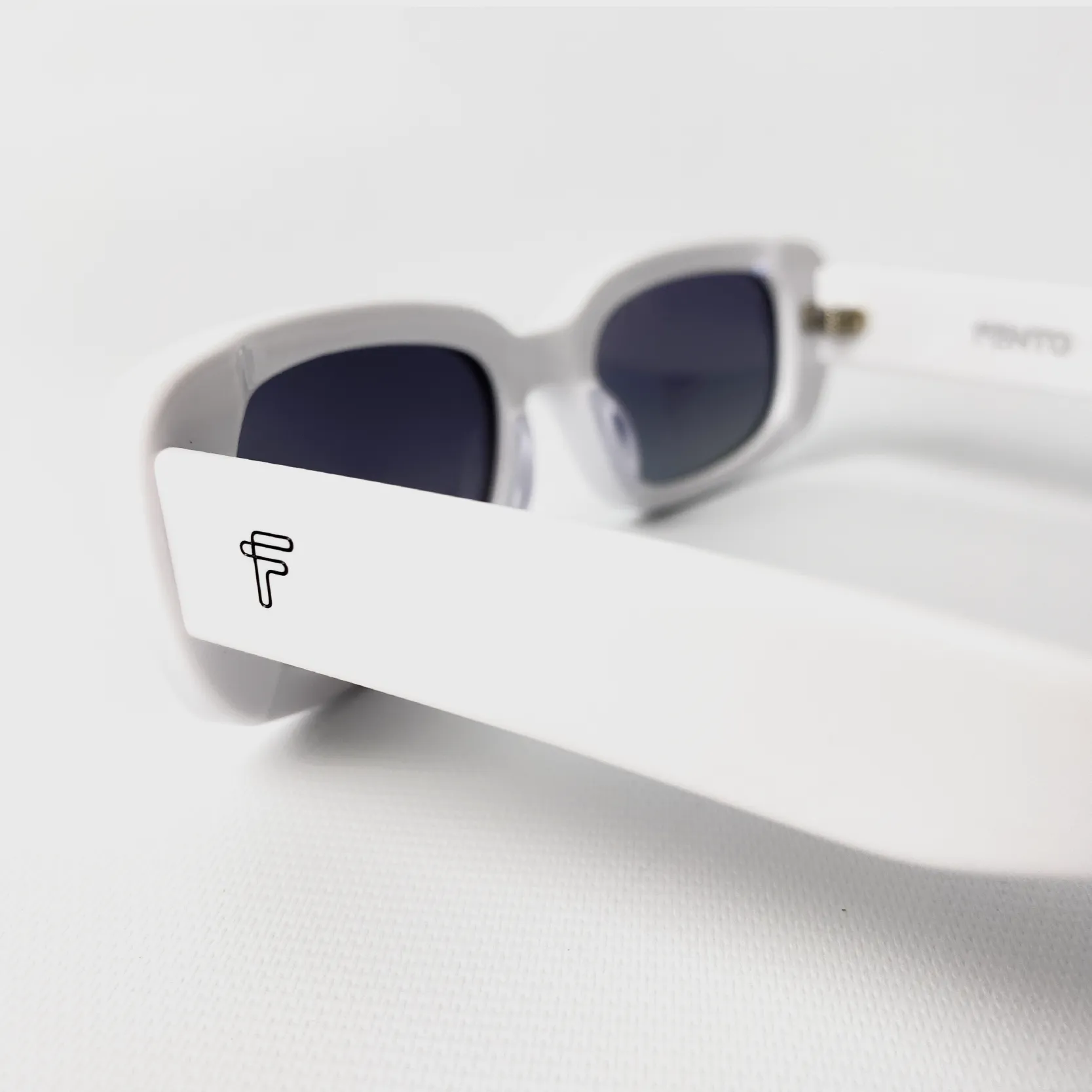 Jamming Sunglasses - White