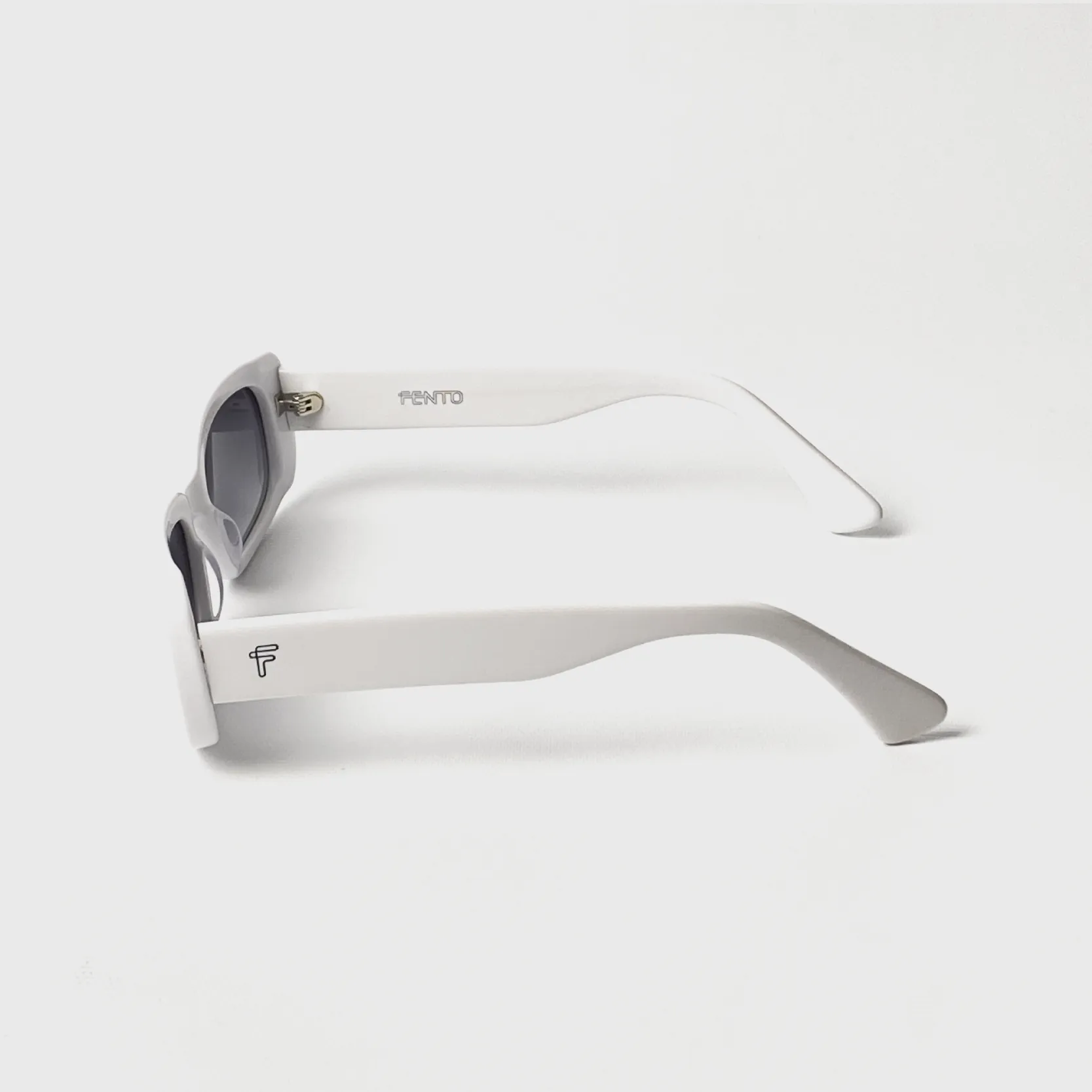 Jamming Sunglasses - White