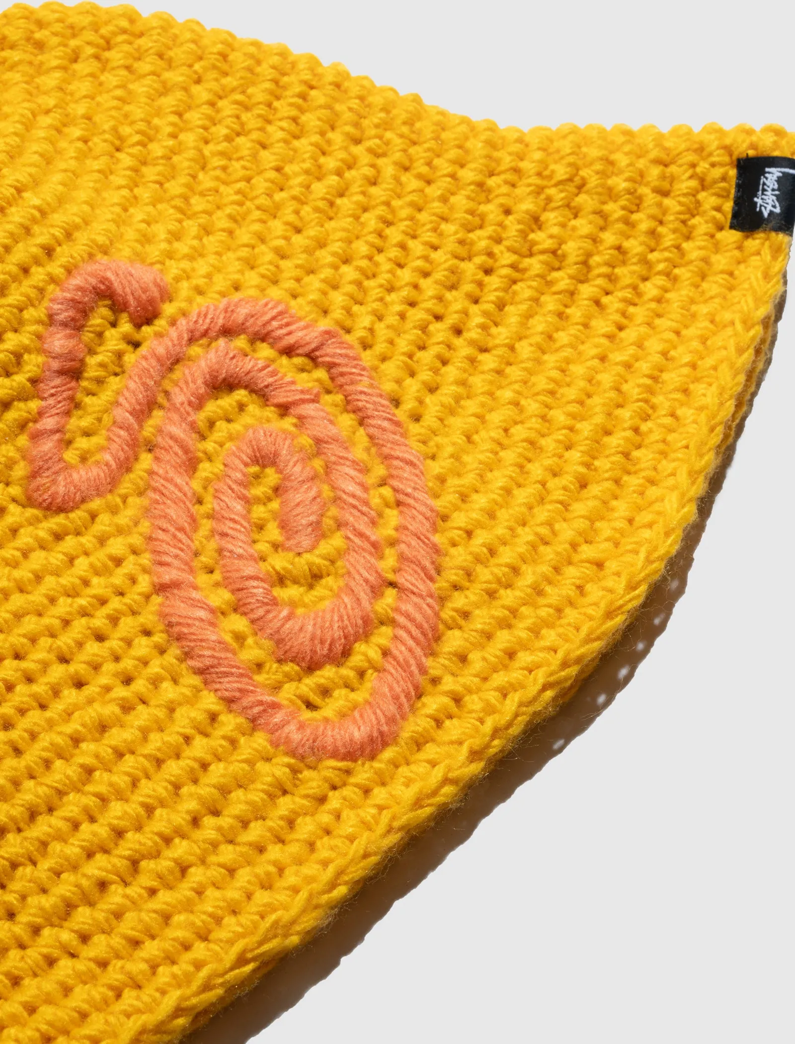 KNIT BUCKET HAT