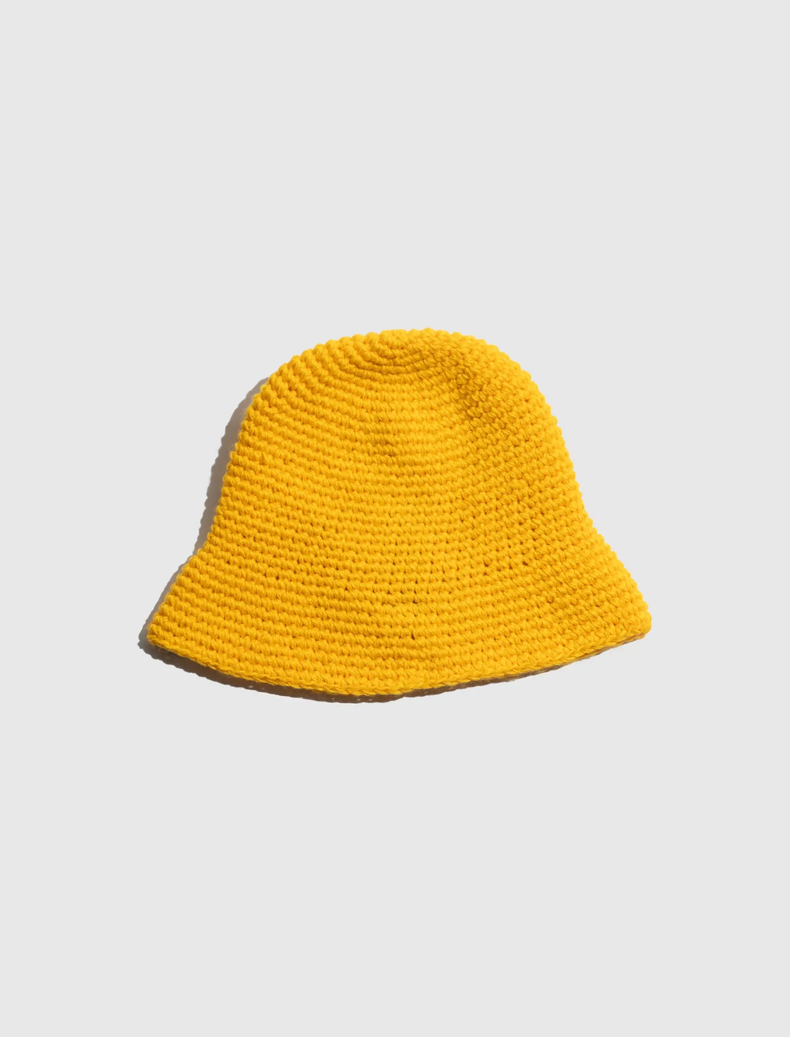 KNIT BUCKET HAT