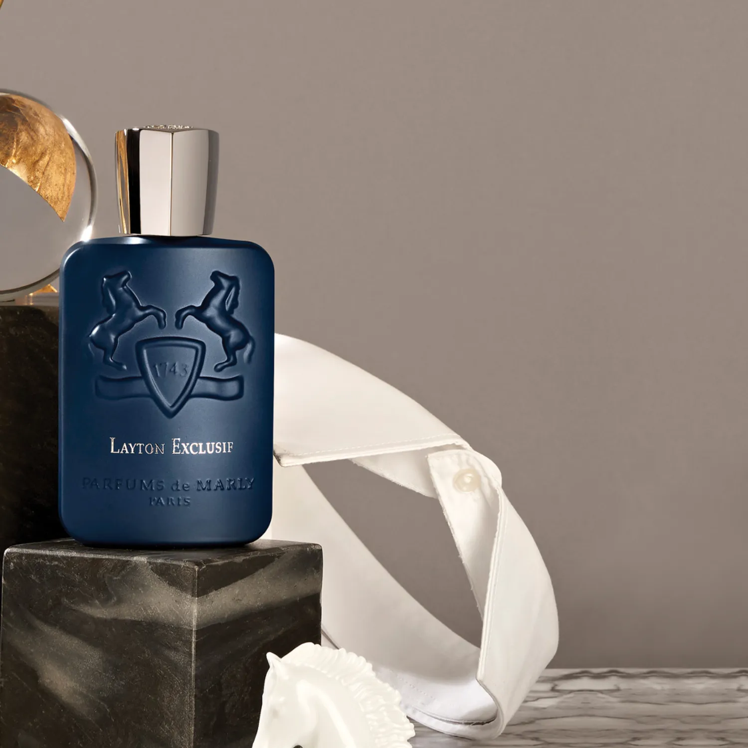 Layton Exclusif