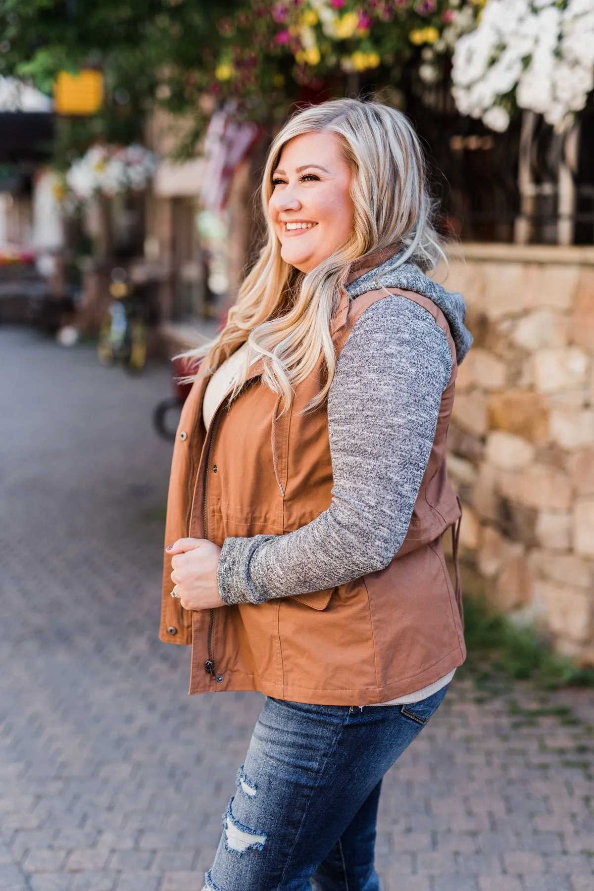 Lightweight Hooded Jacket- Camel