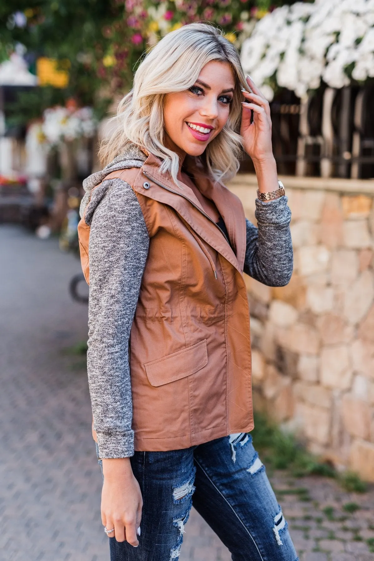 Lightweight Hooded Jacket- Camel