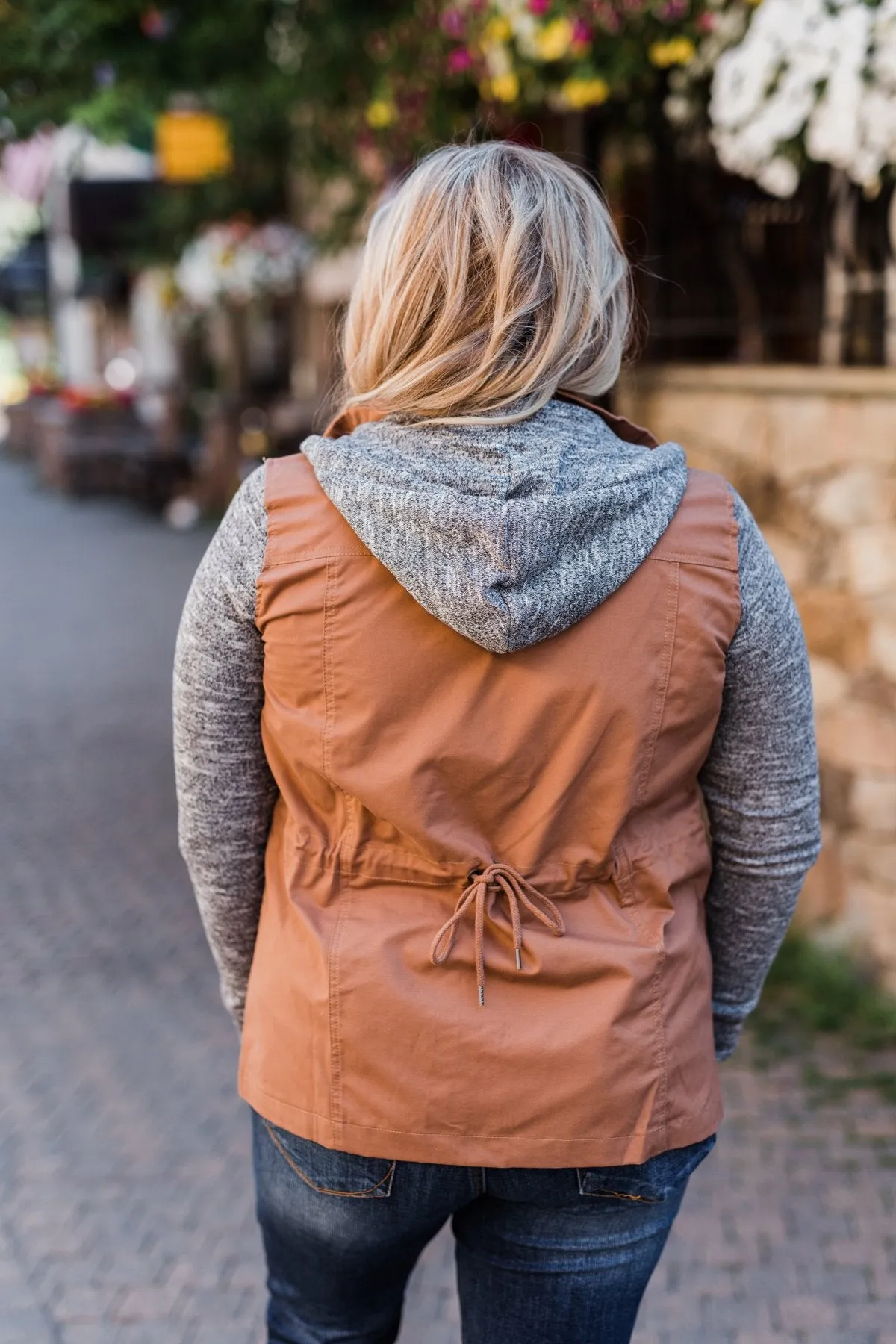 Lightweight Hooded Jacket- Camel
