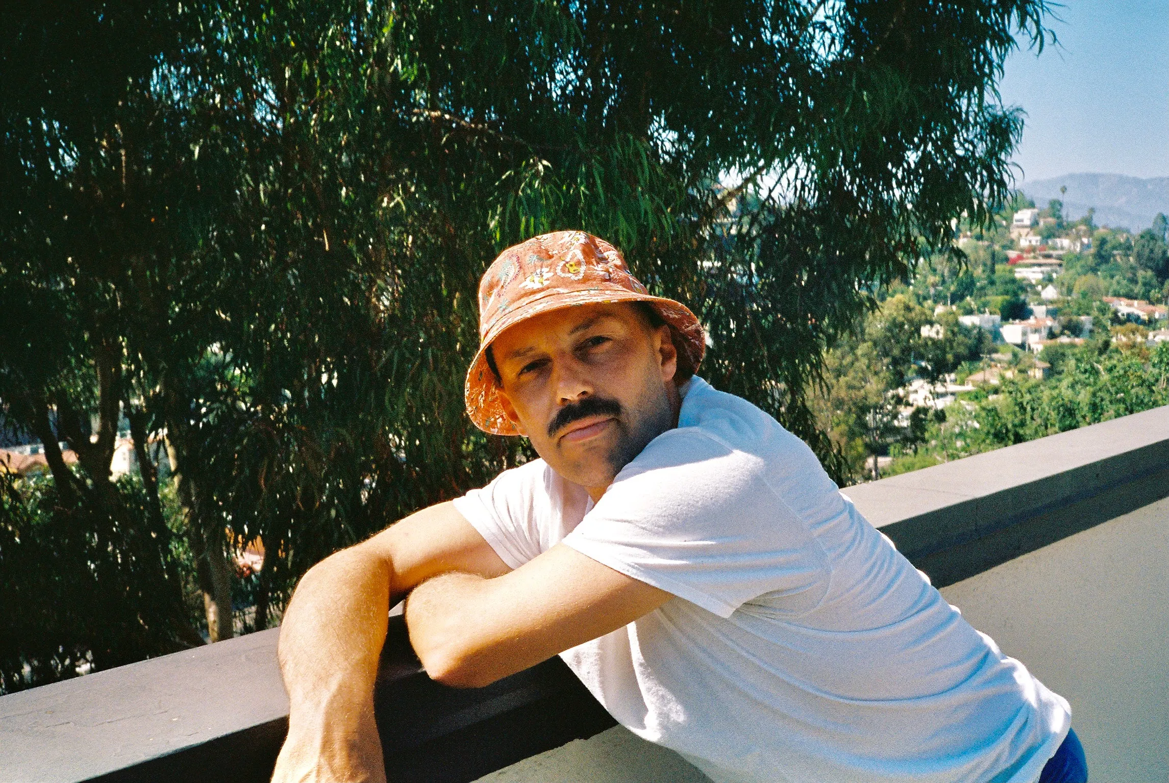 Lite Year Hawaiian Bucket Hat - Pimento