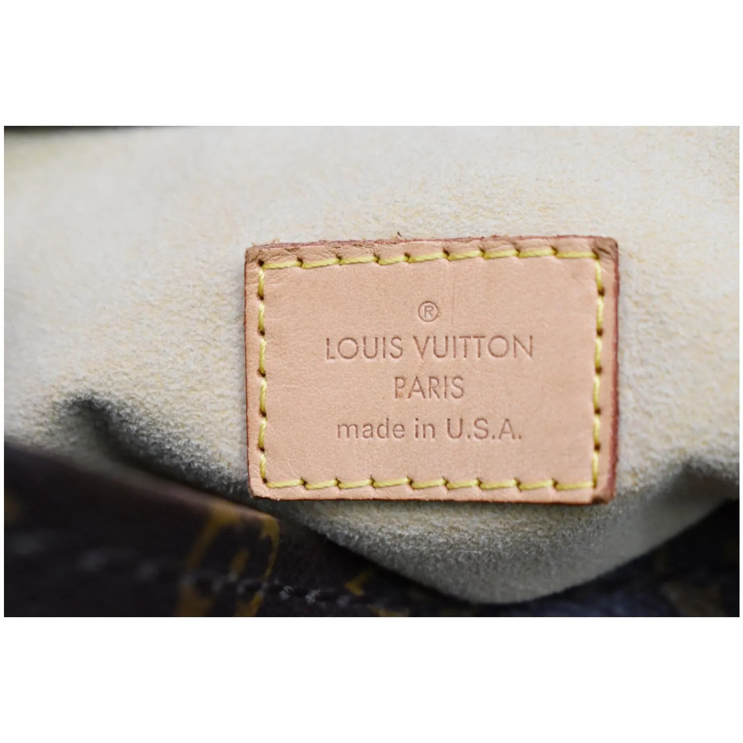 LOUIS VUITTON Artsy GM Monogram Canvas Hobo Bag Brown