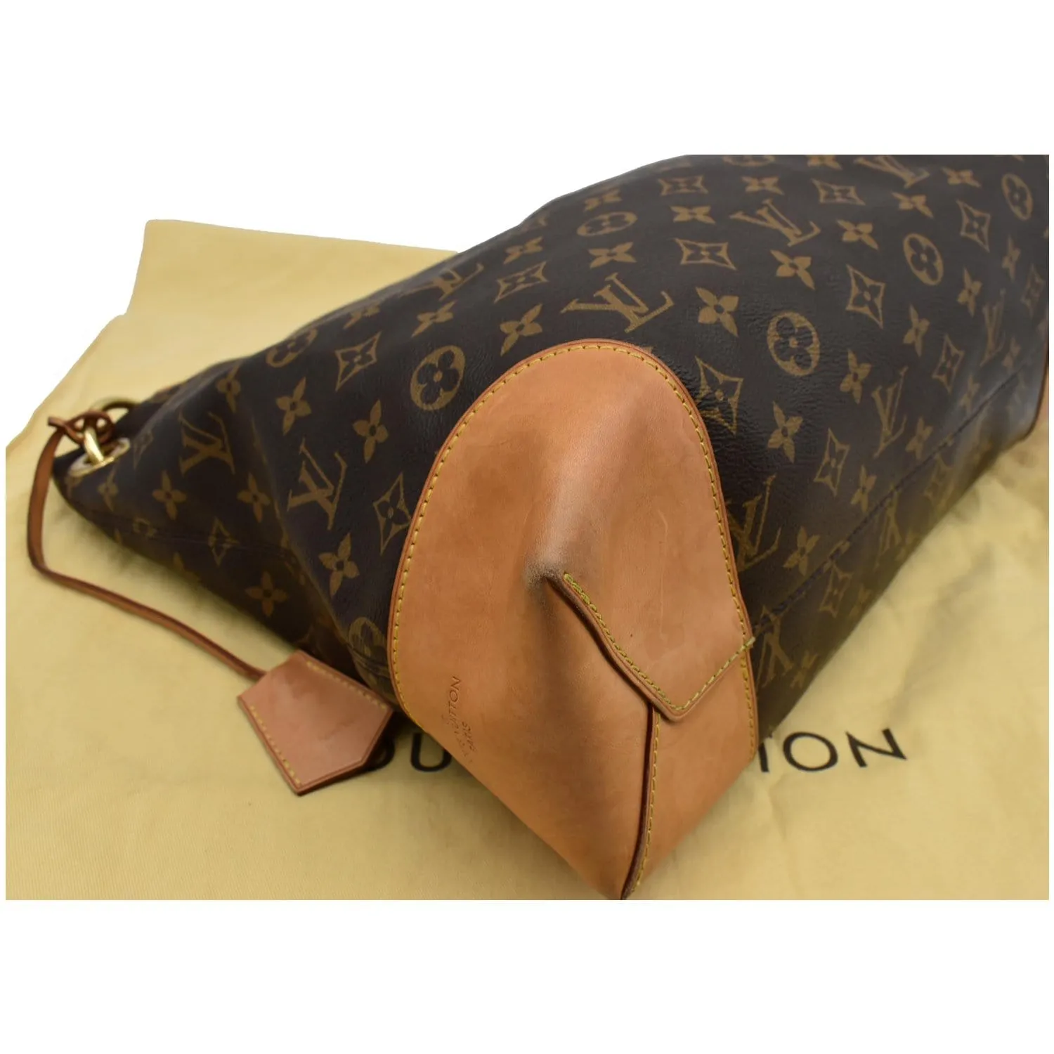 LOUIS VUITTON Berri MM Monogram Canvas Hobo Bag Brown
