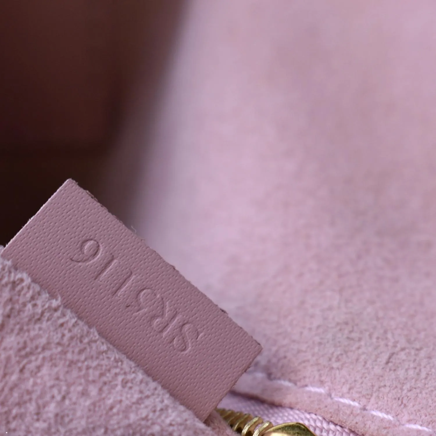 LOUIS VUITTON Caissa Damier Ebene Hobo Bag Rose Ballerine