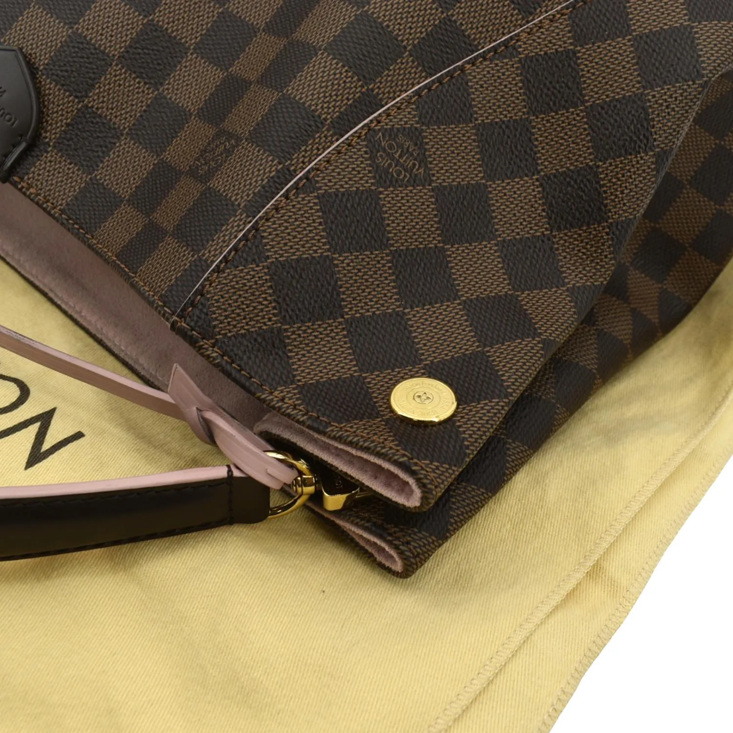 LOUIS VUITTON Caissa Damier Ebene Hobo Bag Rose Ballerine