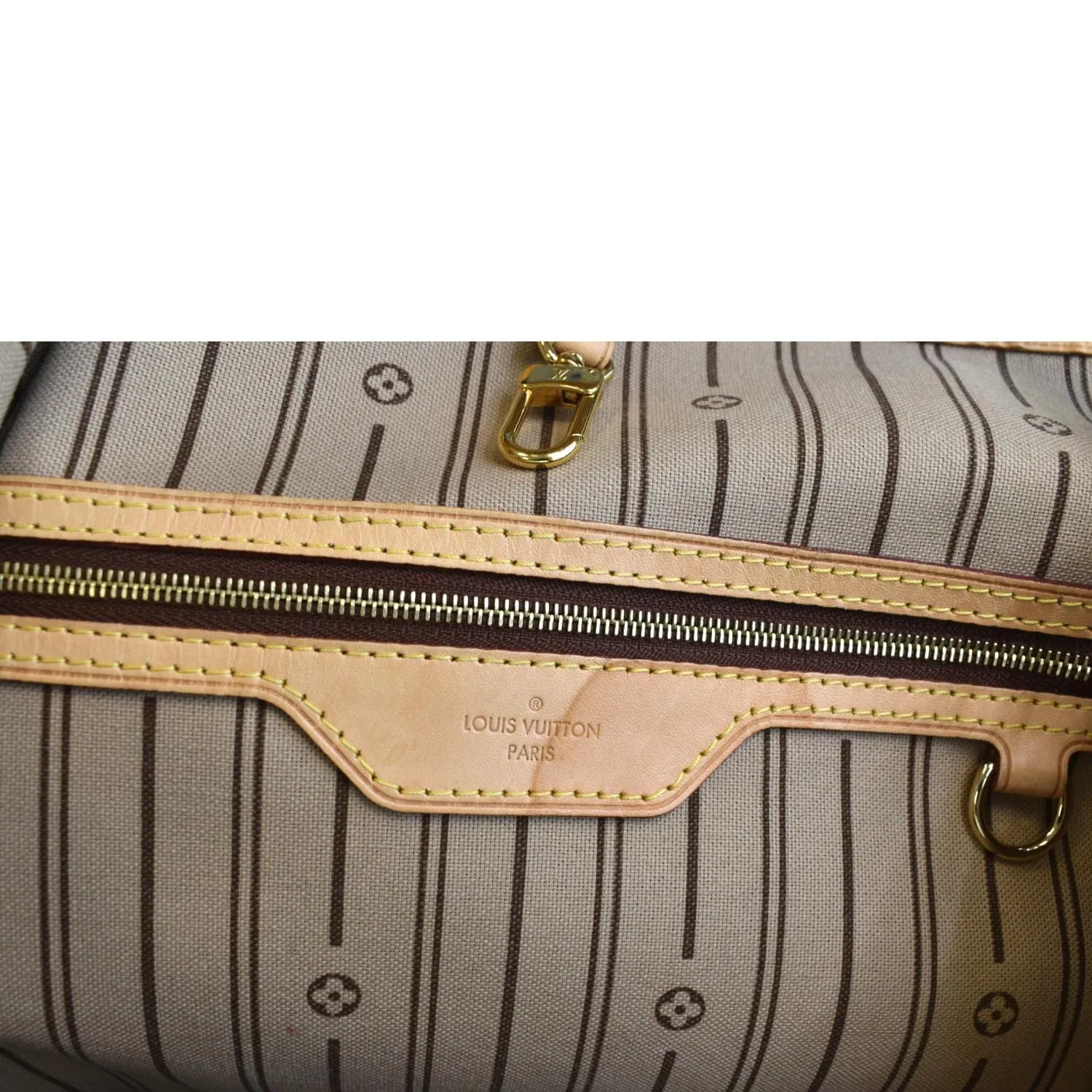 LOUIS VUITTON Delightful MM Monogram Canvas Hobo Bag Brown