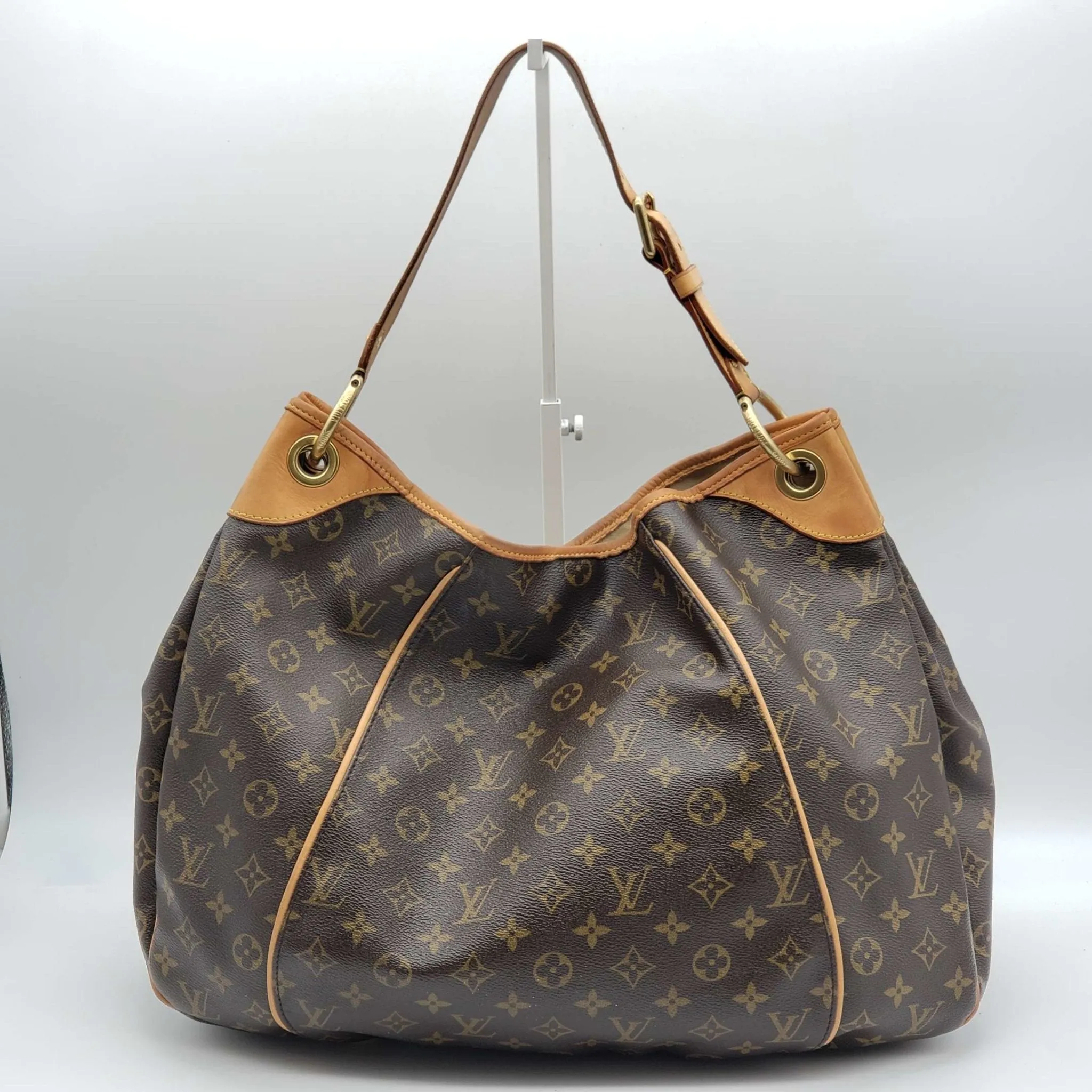 Louis Vuitton Galliera GM Monogram Hobo Bag