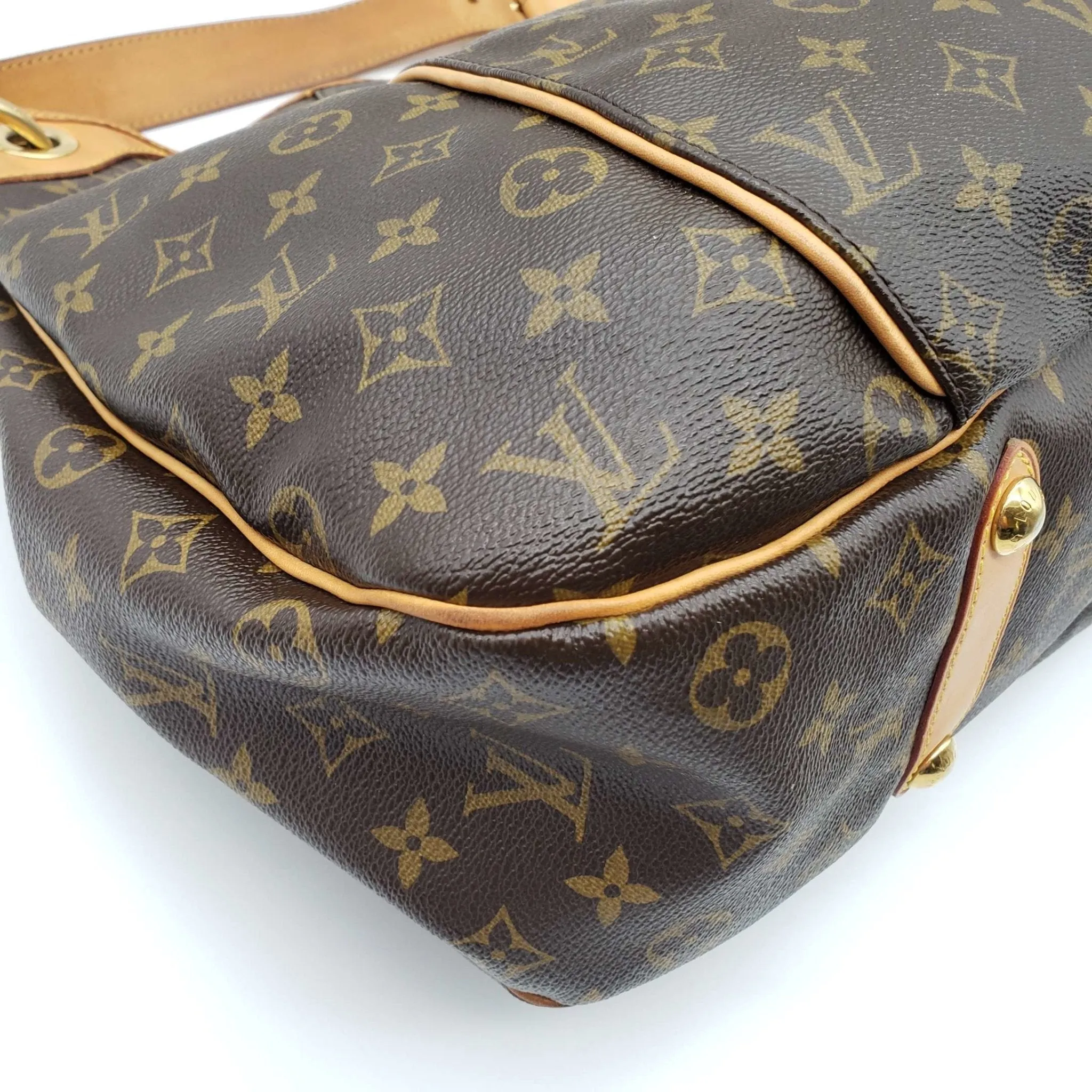 Louis Vuitton Galliera GM Monogram Hobo Bag