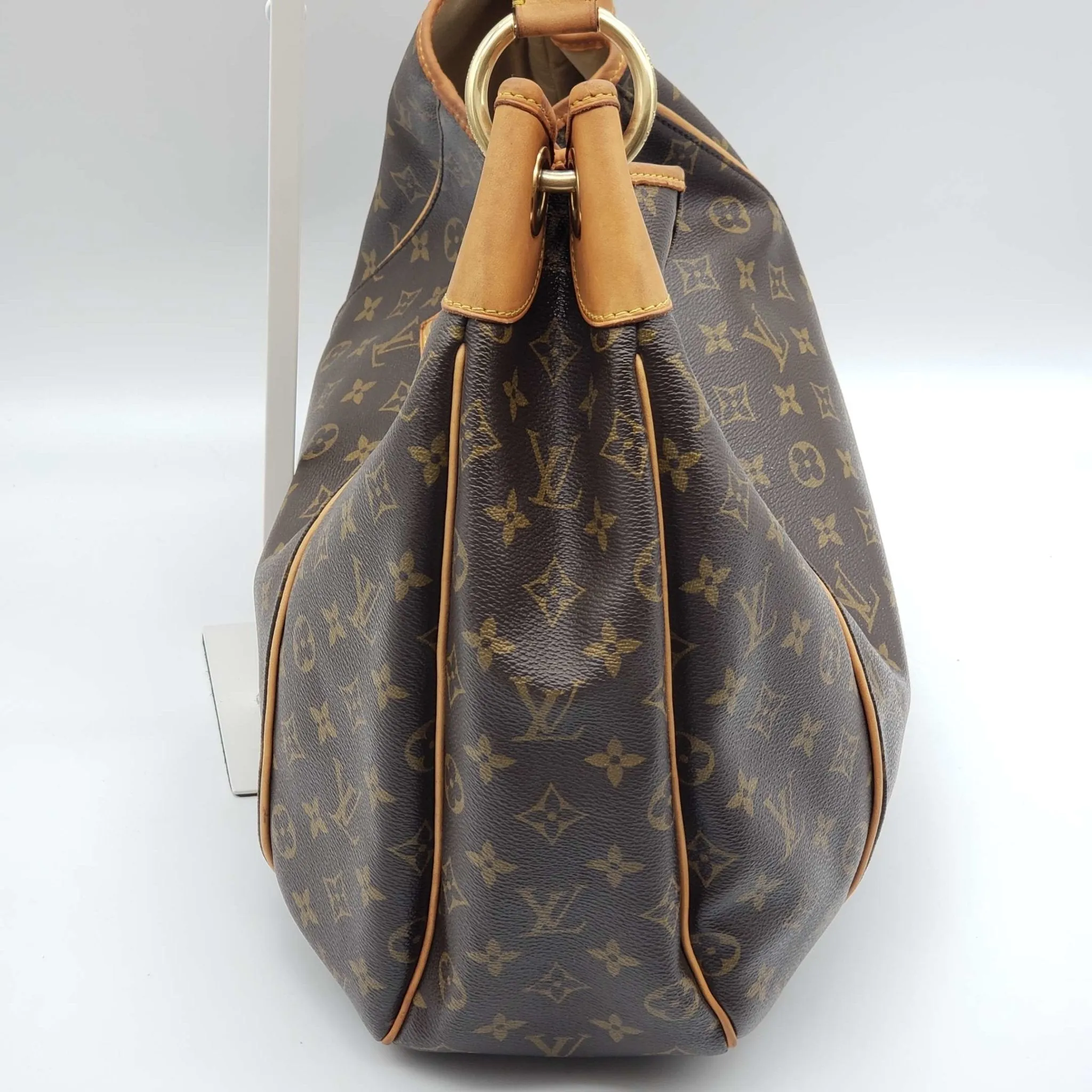 Louis Vuitton Galliera GM Monogram Hobo Bag