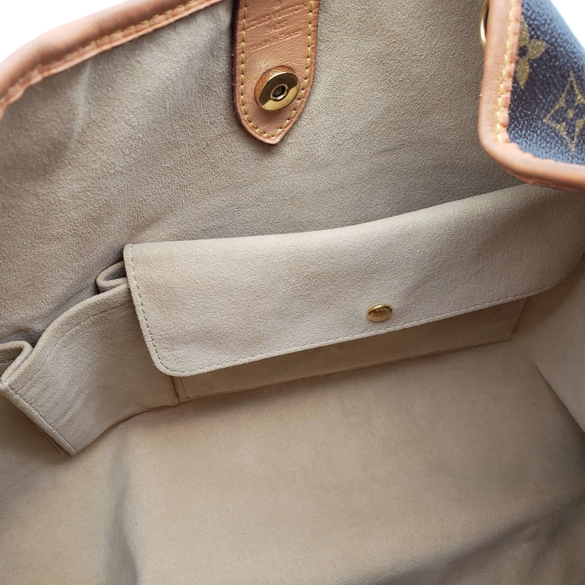 Louis Vuitton Galliera GM Monogram Hobo Bag