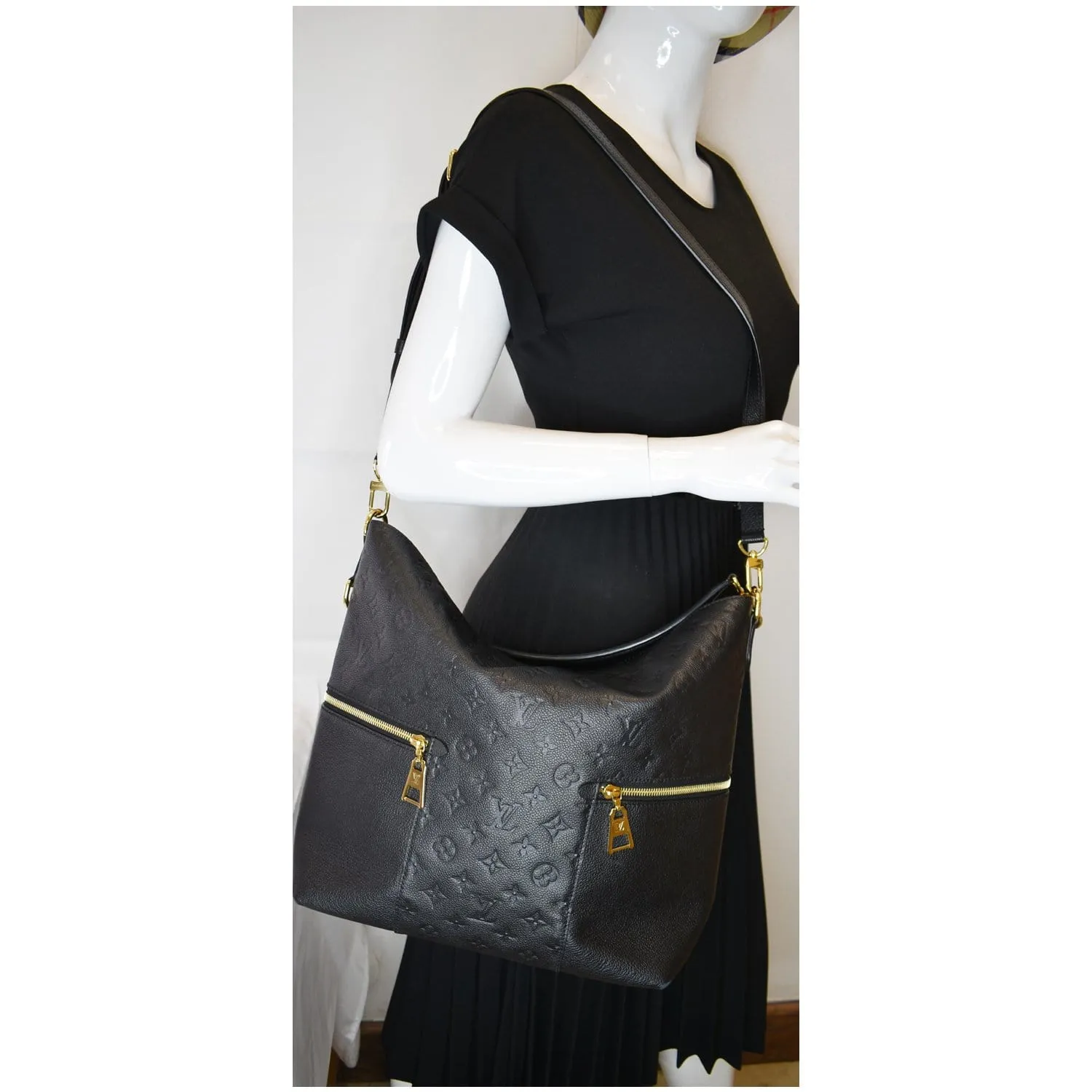 LOUIS VUITTON Melie Empreinte Leather Hobo Shoulder Bag Black