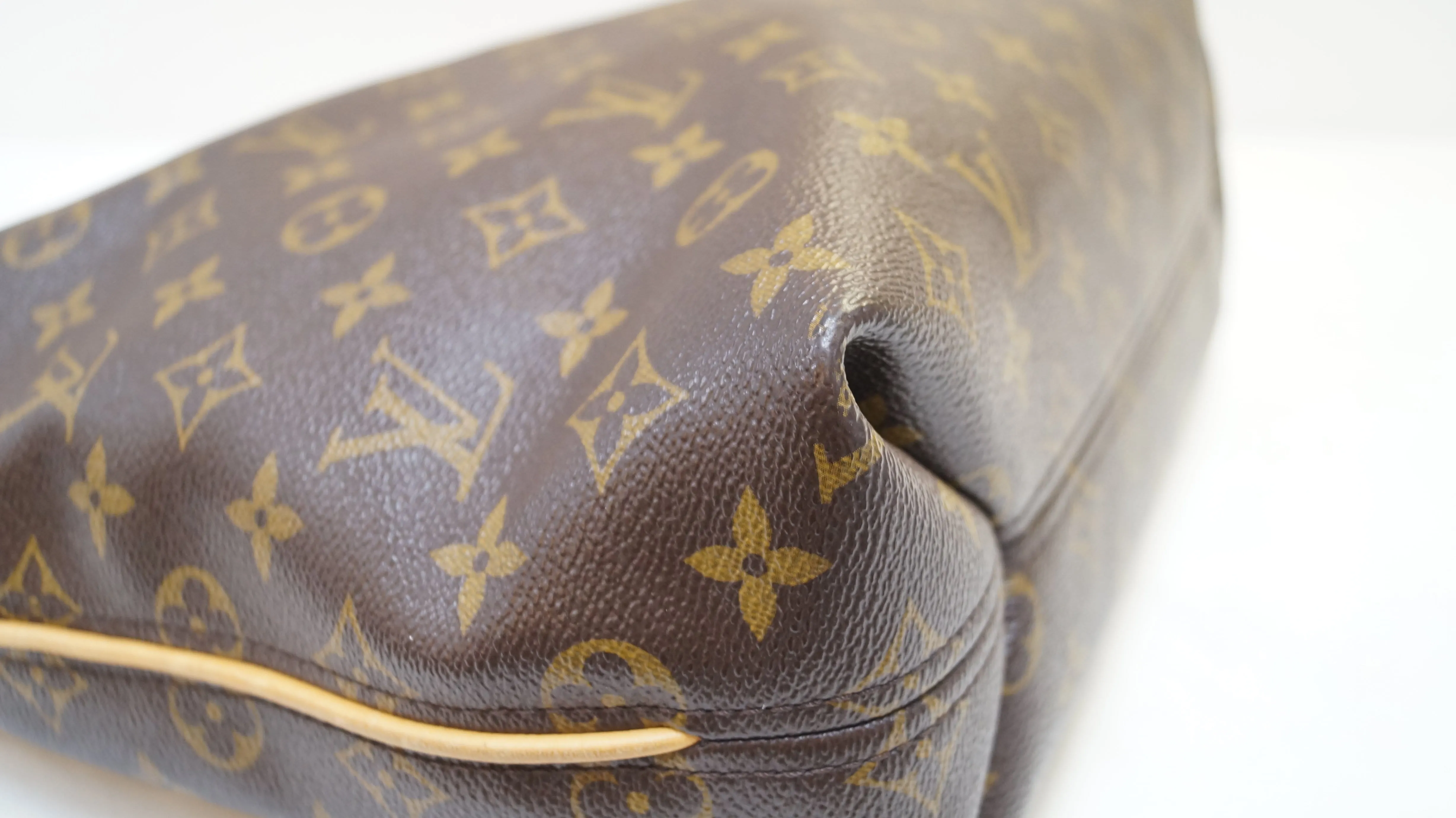 LOUIS VUITTON Monogram Canvas Sully PM Shoulder Bag